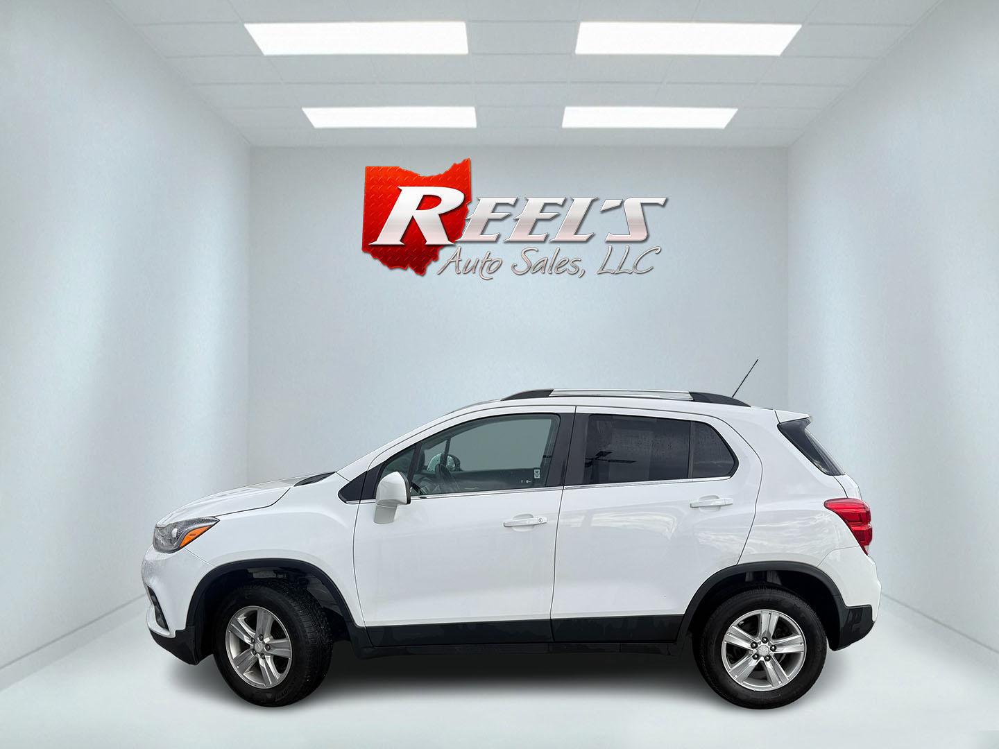 2017 White /Black Chevrolet Trax LT AWD (3GNCJPSB7HL) with an 1.4L I4 DOHC 16V TURBO engine, Automatic transmission, located at 547 E. Main St., Orwell, OH, 44076, (440) 437-5893, 41.535435, -80.847855 - 2017 Chevrolet Trax LT AWD – Turbo Fun, All-Weather Grip, and Loaded with Everyday Winners! This zippy 2017 Chevrolet Trax LT AWD is the perfect compact crossover that punches way above its weight! Powered by a lively 1.4L Turbocharged EcoTec I4 engine paired with a smooth 6-speed automatic trans - Photo#32