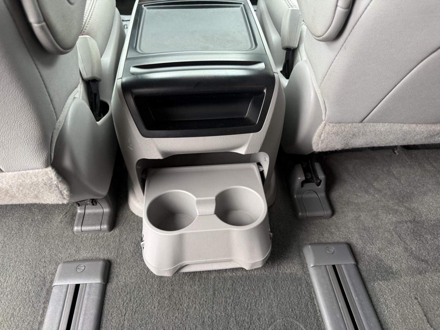 2017 Black /Gray Toyota Sienna XLE 7-Passenger AWD (5TDDZ3DC6HS) with an 3.5L V6 EFI DOHC 24V engine, Automatic transmission, located at 547 E. Main St., Orwell, OH, 44076, (440) 437-5893, 41.535435, -80.847855 - 2017 Toyota Sienna XLE AWD – The Ultimate Family Adventure Van Loaded with Comfort & Confidence! This 2017 Toyota Sienna XLE AWD is the gold standard for family hauling – spacious, reliable, and packed with premium features that make every trip a breeze! Powered by the smooth, proven 3.5L D-4S - Photo#21