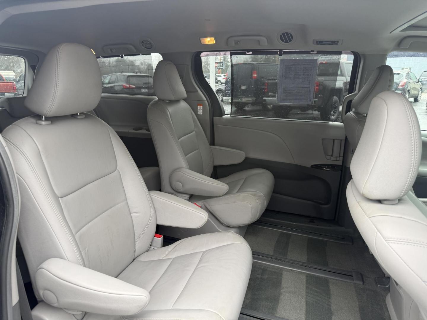 2017 Black /Gray Toyota Sienna XLE 7-Passenger AWD (5TDDZ3DC6HS) with an 3.5L V6 EFI DOHC 24V engine, Automatic transmission, located at 547 E. Main St., Orwell, OH, 44076, (440) 437-5893, 41.535435, -80.847855 - 2017 Toyota Sienna XLE AWD – The Ultimate Family Adventure Van Loaded with Comfort & Confidence! This 2017 Toyota Sienna XLE AWD is the gold standard for family hauling – spacious, reliable, and packed with premium features that make every trip a breeze! Powered by the smooth, proven 3.5L D-4S - Photo#42