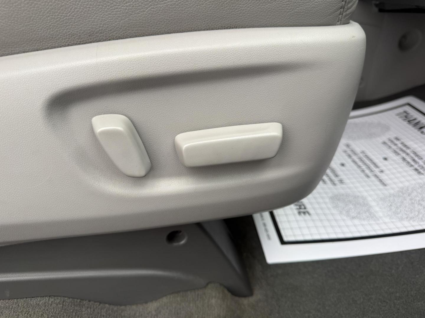 2017 Black /Gray Toyota Sienna XLE 7-Passenger AWD (5TDDZ3DC6HS) with an 3.5L V6 EFI DOHC 24V engine, Automatic transmission, located at 547 E. Main St., Orwell, OH, 44076, (440) 437-5893, 41.535435, -80.847855 - 2017 Toyota Sienna XLE AWD – The Ultimate Family Adventure Van Loaded with Comfort & Confidence! This 2017 Toyota Sienna XLE AWD is the gold standard for family hauling – spacious, reliable, and packed with premium features that make every trip a breeze! Powered by the smooth, proven 3.5L D-4S - Photo#45