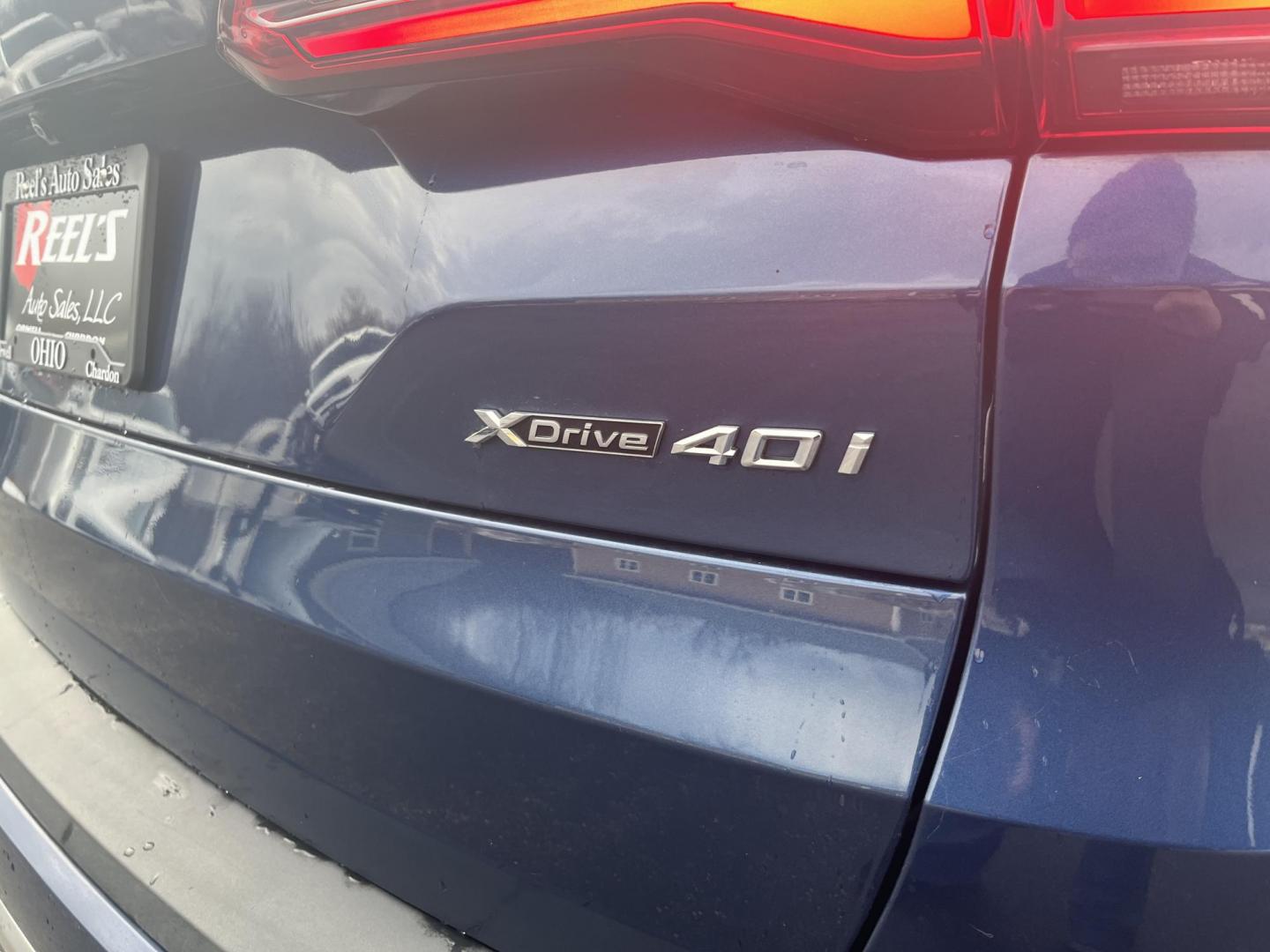 2020 Blue /Black BMW X5 xDrive40i (5UXCR6C06L9) with an 3.0L I6 DOHC 24V Turbo engine, Automatic transmission, located at 11115 Chardon Rd. , Chardon, OH, 44024, (440) 214-9705, 41.580246, -81.241943 - 2020 BMW X5 xDrive40i – Ultimate Luxury SUV with Thrilling Performance and Loaded Premium Features! This breathtaking 2020 BMW X5 xDrive40i is pure driving exhilaration wrapped in world-class luxury! The silky-smooth 3.0L Turbocharged I6 engine unleashes effortless power through an ultra-responsi - Photo#9