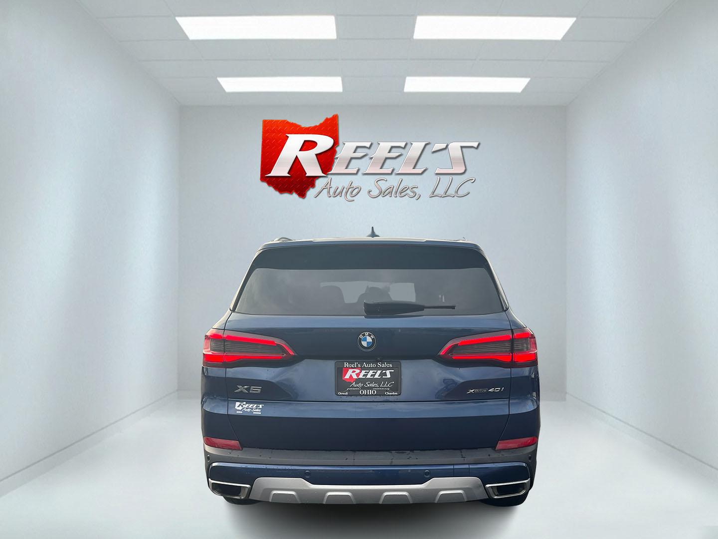 2020 Blue /Black BMW X5 xDrive40i (5UXCR6C06L9) with an 3.0L I6 DOHC 24V Turbo engine, Automatic transmission, located at 11115 Chardon Rd. , Chardon, OH, 44024, (440) 214-9705, 41.580246, -81.241943 - 2020 BMW X5 xDrive40i – Ultimate Luxury SUV with Thrilling Performance and Loaded Premium Features! This breathtaking 2020 BMW X5 xDrive40i is pure driving exhilaration wrapped in world-class luxury! The silky-smooth 3.0L Turbocharged I6 engine unleashes effortless power through an ultra-responsi - Photo#8