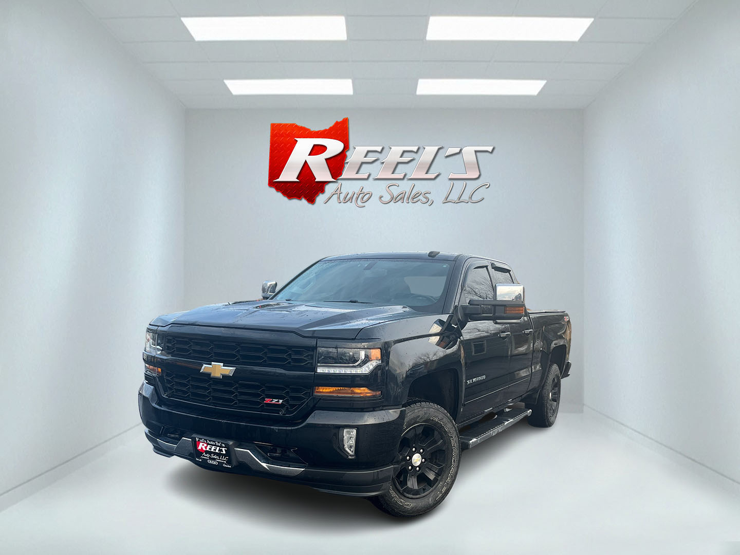 photo of 2018 Chevrolet Silverado 1500 LT Z71 Double Cab 4WD