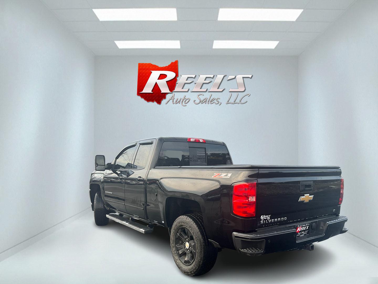 2018 Black /Black Chevrolet Silverado 1500 LT Z71 Double Cab 4WD (1GCVKREC9JZ) with an 5.3L V8 OHV 16V engine, Automatic transmission, located at 11115 Chardon Rd. , Chardon, OH, 44024, (440) 214-9705, 41.580246, -81.241943 - 2018 Chevrolet Silverado LT Z71 Double Cab 4WD – Built Tough, Ready to Tow, and Loaded with Off-Road Attitude! This beast of a 2018 Chevrolet Silverado LT Z71 Double Cab 4WD is primed for work, play, and everything in between! The powerful 5.3L EcoTec3 V8 engine roars through a smooth transmissio - Photo#10