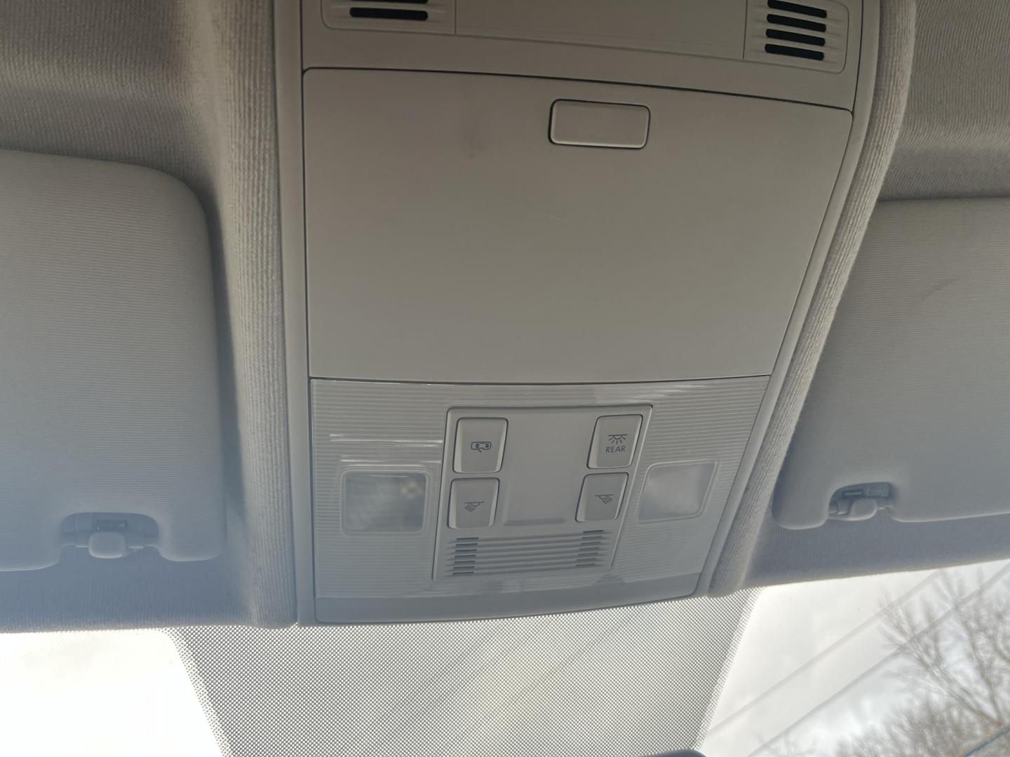 2018 Gray /Gray Volkswagen Tiguan S 4Motion AWD (3VV0B7AX1JM) with an 2.0L I4 DOHC 16V TURBO engine, Automatic transmission, located at 11115 Chardon Rd. , Chardon, OH, 44024, (440) 214-9705, 41.580246, -81.241943 - 2018 Volkswagen Tiguan S AWD – Versatile Turbo Crossover with All-Weather Grip and Modern Tech! This sharp 2018 Volkswagen Tiguan S AWD is the perfect everyday adventure machine! Powered by a responsive 2.0L Turbocharged I4 engine paired with a smooth 8-speed automatic transmission and legendary - Photo#25