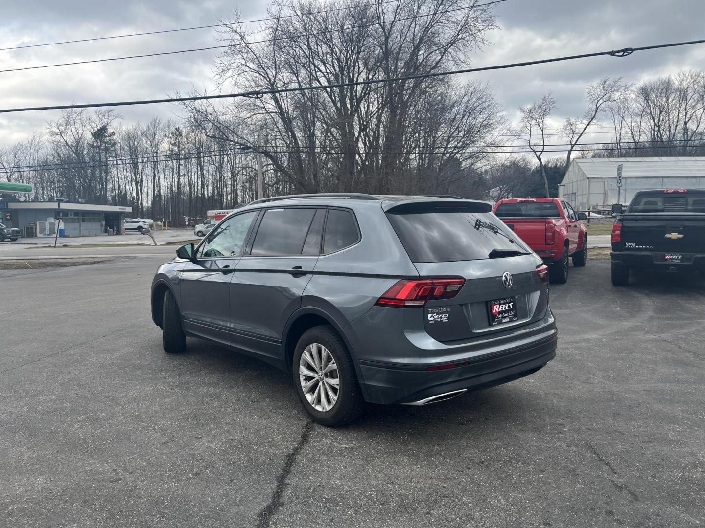 2018 Gray /Gray Volkswagen Tiguan S 4Motion AWD (3VV0B7AX1JM) with an 2.0L I4 DOHC 16V TURBO engine, Automatic transmission, located at 11115 Chardon Rd. , Chardon, OH, 44024, (440) 214-9705, 41.580246, -81.241943 - 2018 Volkswagen Tiguan S AWD – Versatile Turbo Crossover with All-Weather Grip and Modern Tech! This sharp 2018 Volkswagen Tiguan S AWD is the perfect everyday adventure machine! Powered by a responsive 2.0L Turbocharged I4 engine paired with a smooth 8-speed automatic transmission and legendary - Photo#10