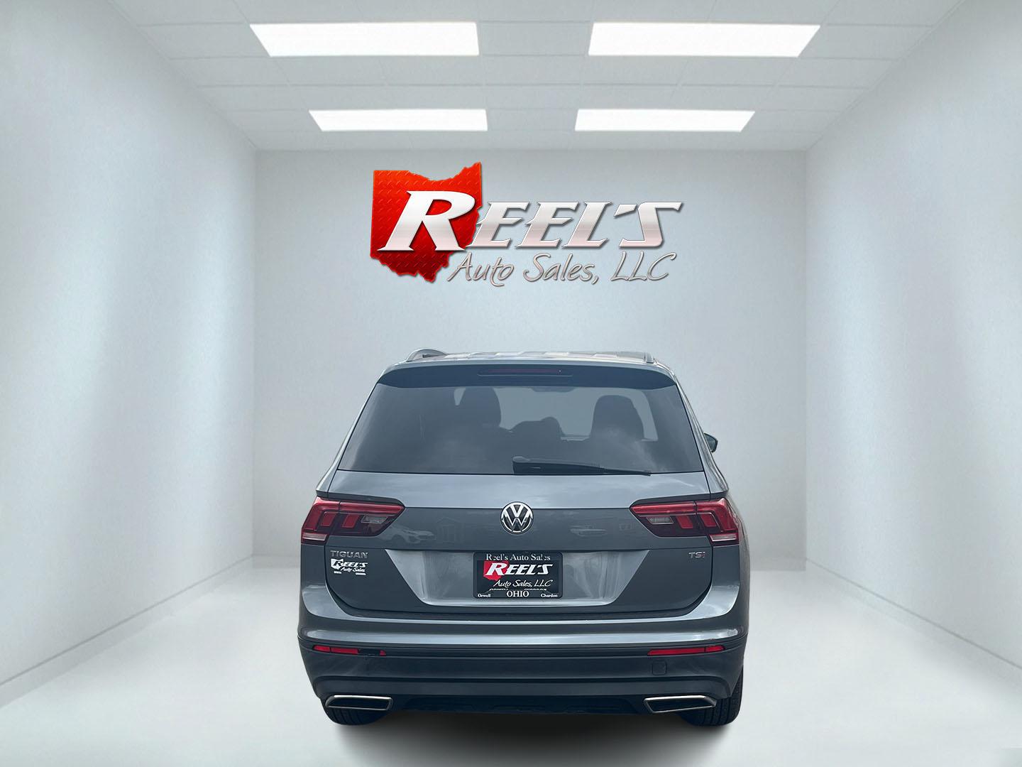 2018 Gray /Gray Volkswagen Tiguan S 4Motion AWD (3VV0B7AX1JM) with an 2.0L I4 DOHC 16V TURBO engine, Automatic transmission, located at 11115 Chardon Rd. , Chardon, OH, 44024, (440) 214-9705, 41.580246, -81.241943 - 2018 Volkswagen Tiguan S AWD – Versatile Turbo Crossover with All-Weather Grip and Modern Tech! This sharp 2018 Volkswagen Tiguan S AWD is the perfect everyday adventure machine! Powered by a responsive 2.0L Turbocharged I4 engine paired with a smooth 8-speed automatic transmission and legendary - Photo#8