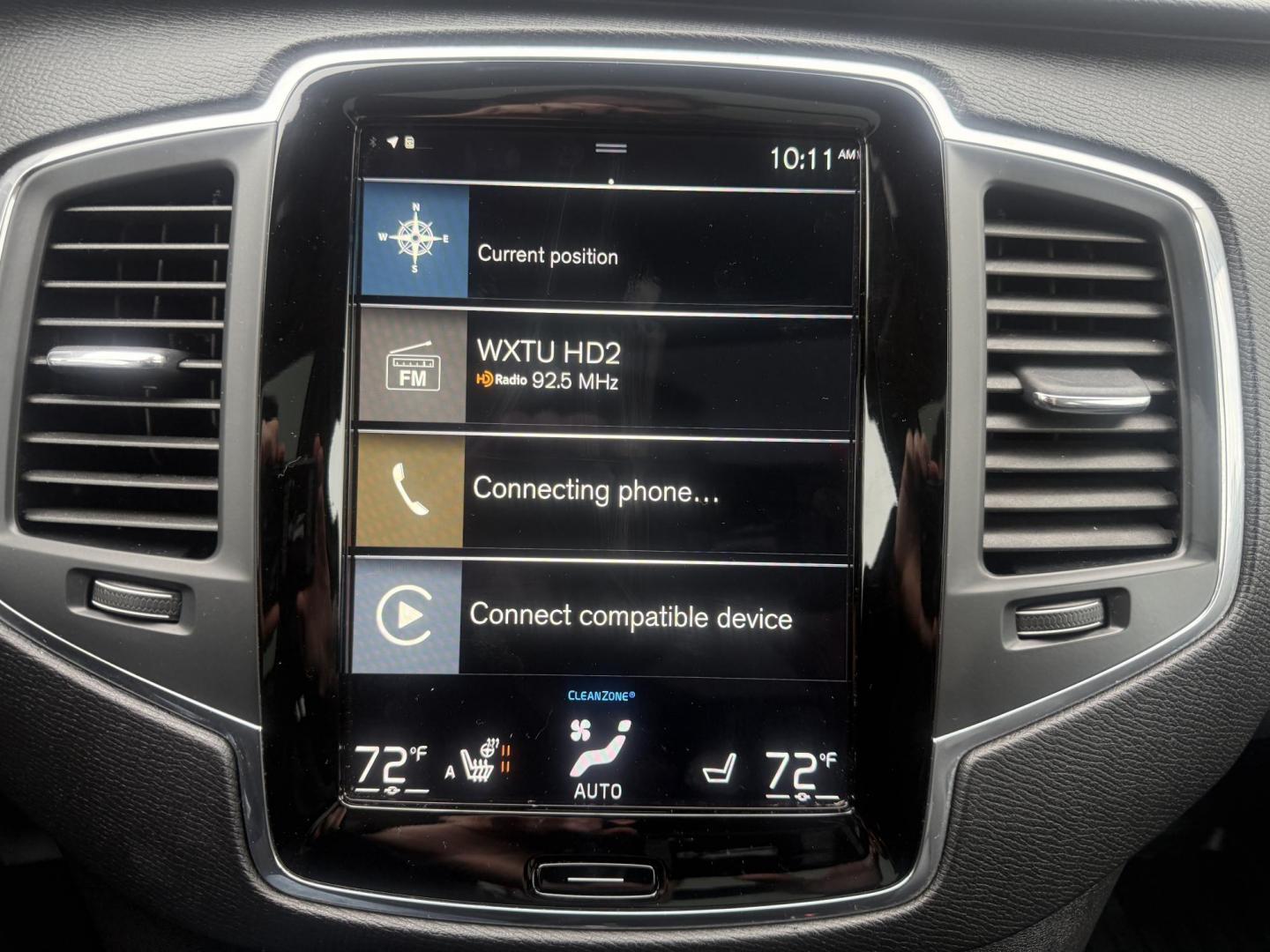 2020 White /Black Volvo XC90 T5 Momentum (YV4102PK7L1) with an 2.0L I4 DOHC 16V Turbo engine, Automatic transmission, located at 11115 Chardon Rd. , Chardon, OH, 44024, (440) 214-9705, 41.580246, -81.241943 - 2020 Volvo XC90 T5 AWD Momentum – Scandinavian Luxury, Top Safety, and Family-Ready Sophistication! This stunning 2020 Volvo XC90 T5 Momentum AWD is the pinnacle of safe, upscale driving! Powered by a refined 2.0L Turbocharged I4 engine with a silky 8-speed automatic transmission and intelligent - Photo#17