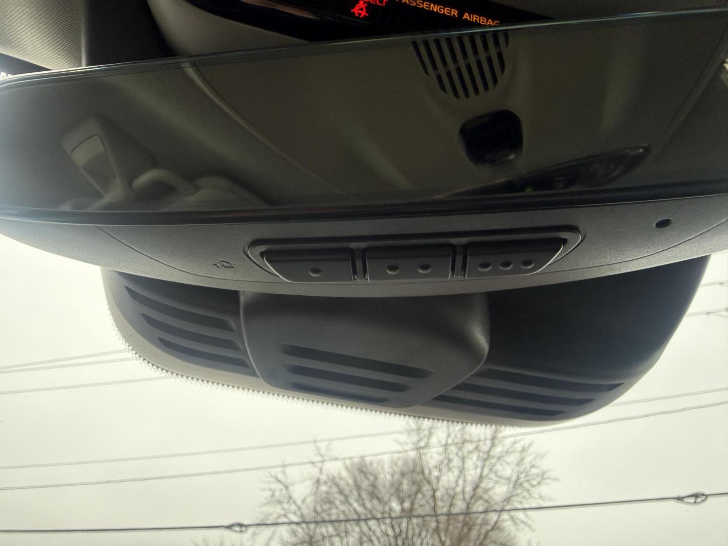 2020 White /Black Volvo XC90 T5 Momentum (YV4102PK7L1) with an 2.0L I4 DOHC 16V Turbo engine, Automatic transmission, located at 11115 Chardon Rd. , Chardon, OH, 44024, (440) 214-9705, 41.580246, -81.241943 - 2020 Volvo XC90 T5 AWD Momentum – Scandinavian Luxury, Top Safety, and Family-Ready Sophistication! This stunning 2020 Volvo XC90 T5 Momentum AWD is the pinnacle of safe, upscale driving! Powered by a refined 2.0L Turbocharged I4 engine with a silky 8-speed automatic transmission and intelligent - Photo#47