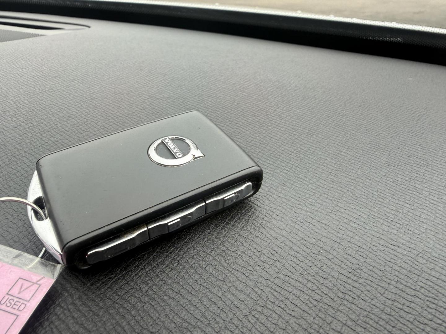 2020 White /Black Volvo XC90 T5 Momentum (YV4102PK7L1) with an 2.0L I4 DOHC 16V Turbo engine, Automatic transmission, located at 11115 Chardon Rd. , Chardon, OH, 44024, (440) 214-9705, 41.580246, -81.241943 - 2020 Volvo XC90 T5 AWD Momentum – Scandinavian Luxury, Top Safety, and Family-Ready Sophistication! This stunning 2020 Volvo XC90 T5 Momentum AWD is the pinnacle of safe, upscale driving! Powered by a refined 2.0L Turbocharged I4 engine with a silky 8-speed automatic transmission and intelligent - Photo#55