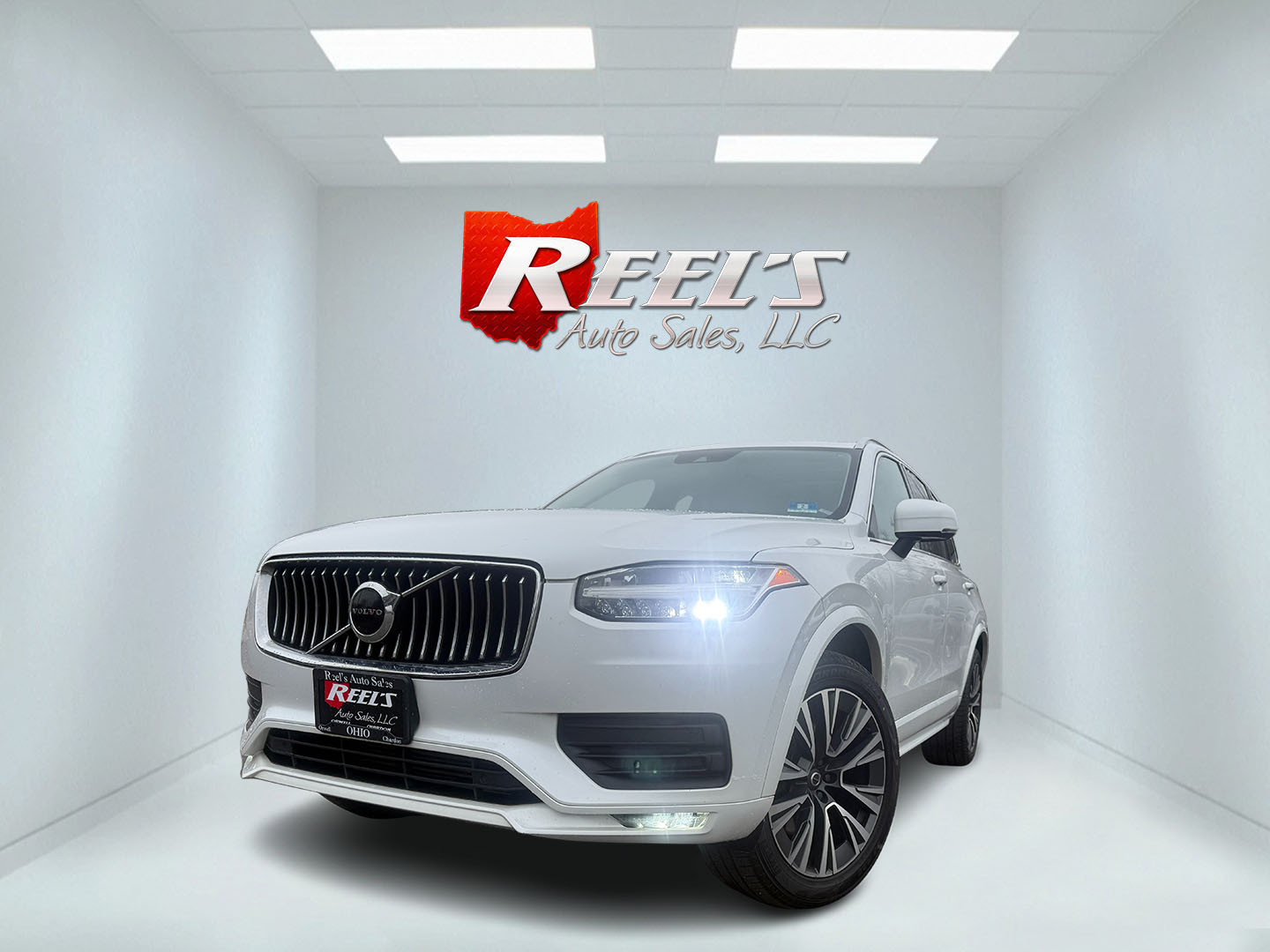 photo of 2020 Volvo XC90 T5 Momentum AWD