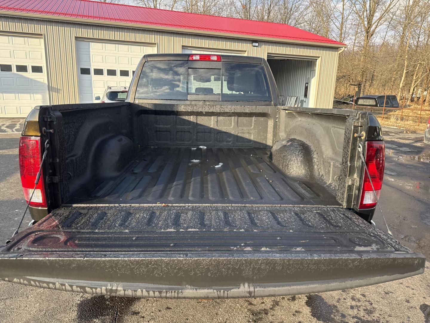 2014 Black /Gray RAM 2500 Outdoorsman Crew Cab SWB 4WD (3C6UR5DJ7EG) with an 6.4L V8 OHV 16V engine, Automatic transmission, located at 547 E. Main St., Orwell, OH, 44076, (440) 437-5893, 41.535435, -80.847855 - 2014 Ram 2500 Outdoorsman Crew Cab 4WD – Heavy-Duty Beast Built for Work, Towing, and Serious Off-Road Grit! This 2014 Ram 2500 Outdoorsman Crew Cab 4WD is a no-nonsense workhorse ready to tackle the toughest jobs! Powered by the legendary 6.4L HEMI V8 engine delivering massive torque through a s - Photo#35