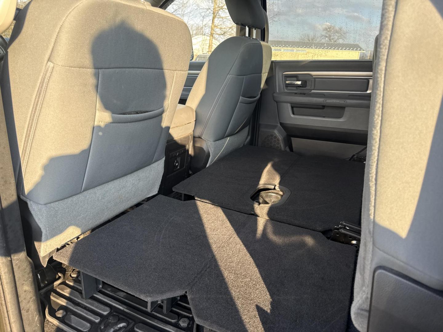 2014 Black /Gray RAM 2500 Outdoorsman Crew Cab SWB 4WD (3C6UR5DJ7EG) with an 6.4L V8 OHV 16V engine, Automatic transmission, located at 547 E. Main St., Orwell, OH, 44076, (440) 437-5893, 41.535435, -80.847855 - 2014 Ram 2500 Outdoorsman Crew Cab 4WD – Heavy-Duty Beast Built for Work, Towing, and Serious Off-Road Grit! This 2014 Ram 2500 Outdoorsman Crew Cab 4WD is a no-nonsense workhorse ready to tackle the toughest jobs! Powered by the legendary 6.4L HEMI V8 engine delivering massive torque through a s - Photo#28