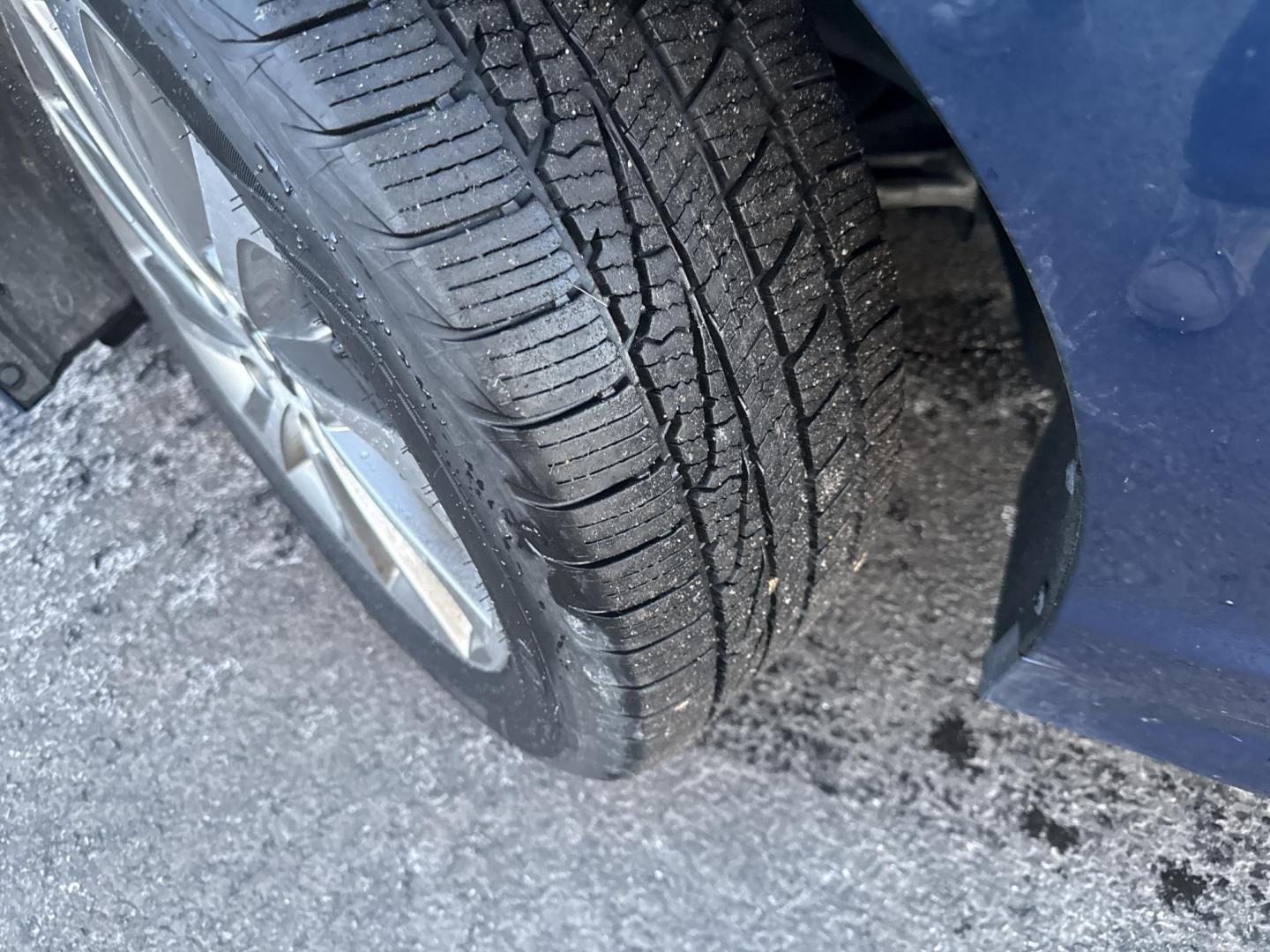 2017 Blue /Gray Hyundai Sonata Sport (5NPE34AF3HH) with an 2.4L I4 DOHC 16V engine, Automatic transmission, located at 11115 Chardon Rd. , Chardon, OH, 44024, (440) 214-9705, 41.580246, -81.241943 - 2017 Hyundai Sonata Sport – Sporty Style, Impressive Efficiency, and Loaded with Modern Tech! This sharp 2017 Hyundai Sonata Sport is the perfect blend of sleek looks, fun-to-drive performance, and wallet-friendly efficiency! Powered by a smooth 2.4L I4 GDI engine paired with a responsive 6-speed - Photo#32