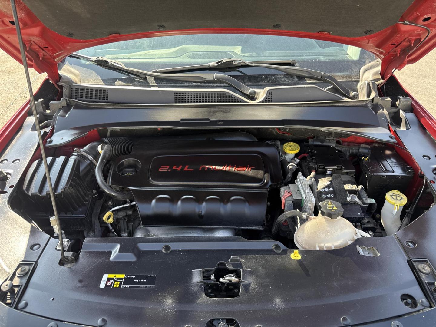 2018 Red /Black Jeep Compass Latitude 4WD (3C4NJDBB7JT) with an 2.4L I4 DOHC 16V engine, Automatic transmission, located at 547 E. Main St., Orwell, OH, 44076, (440) 437-5893, 41.535435, -80.847855 - 2018 Jeep Compass Latitude 4WD – Rugged Style, All-Weather Grip, and Loaded with Everyday Comfort! This sharp 2018 Jeep Compass Latitude 4WD is the perfect blend of adventure-ready capability and daily-driver smarts! Powered by a reliable 2.4L I4 engine paired with a smooth 9-speed automatic tran - Photo#6