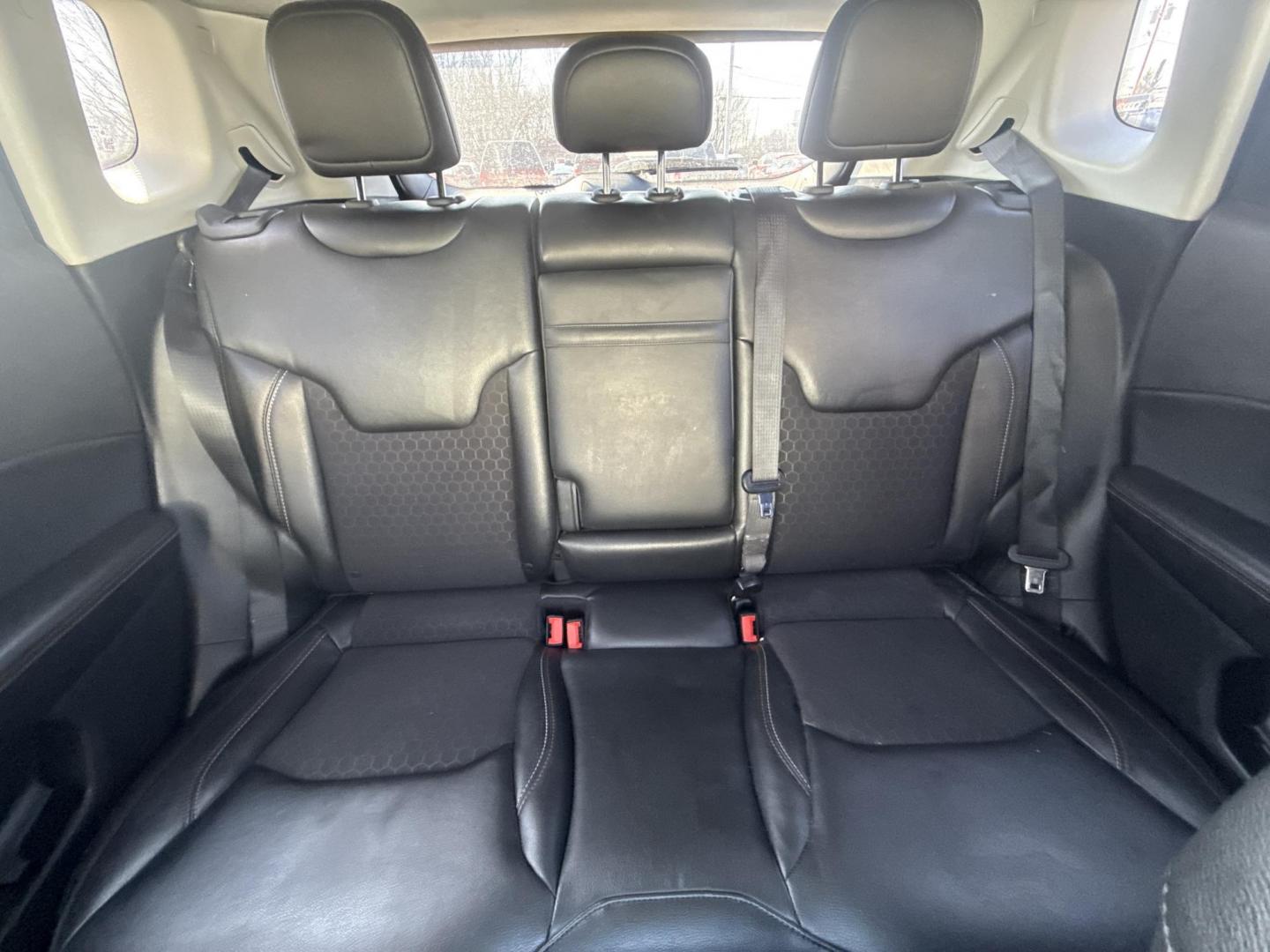 2018 Red /Black Jeep Compass Latitude 4WD (3C4NJDBB7JT) with an 2.4L I4 DOHC 16V engine, Automatic transmission, located at 547 E. Main St., Orwell, OH, 44076, (440) 437-5893, 41.535435, -80.847855 - 2018 Jeep Compass Latitude 4WD – Rugged Style, All-Weather Grip, and Loaded with Everyday Comfort! This sharp 2018 Jeep Compass Latitude 4WD is the perfect blend of adventure-ready capability and daily-driver smarts! Powered by a reliable 2.4L I4 engine paired with a smooth 9-speed automatic tran - Photo#19