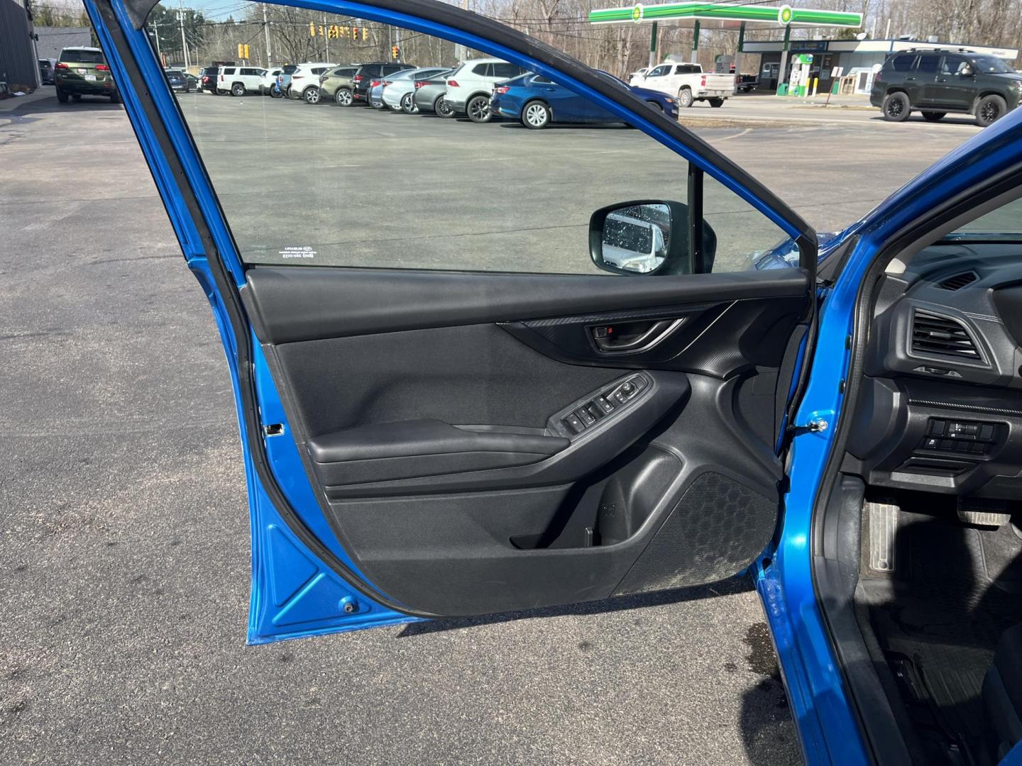 2022 Blue /Black Subaru Impreza 2.0i (4S3GTAB69N3) with an 2.0L H4 DOHC 16V engine, Automatic transmission, located at 11115 Chardon Rd. , Chardon, OH, 44024, (440) 214-9705, 41.580246, -81.241943 - 2022 Subaru Impreza Hatch 2.0i – Reliable AWD Hatchback with Great Efficiency and Loaded Safety Features! This sharp 2022 Subaru Impreza Hatch 2.0i is the perfect all-weather daily driver that combines Subaru toughness with smart efficiency! Powered by a dependable 2.0L H4 engine paired with the - Photo#16