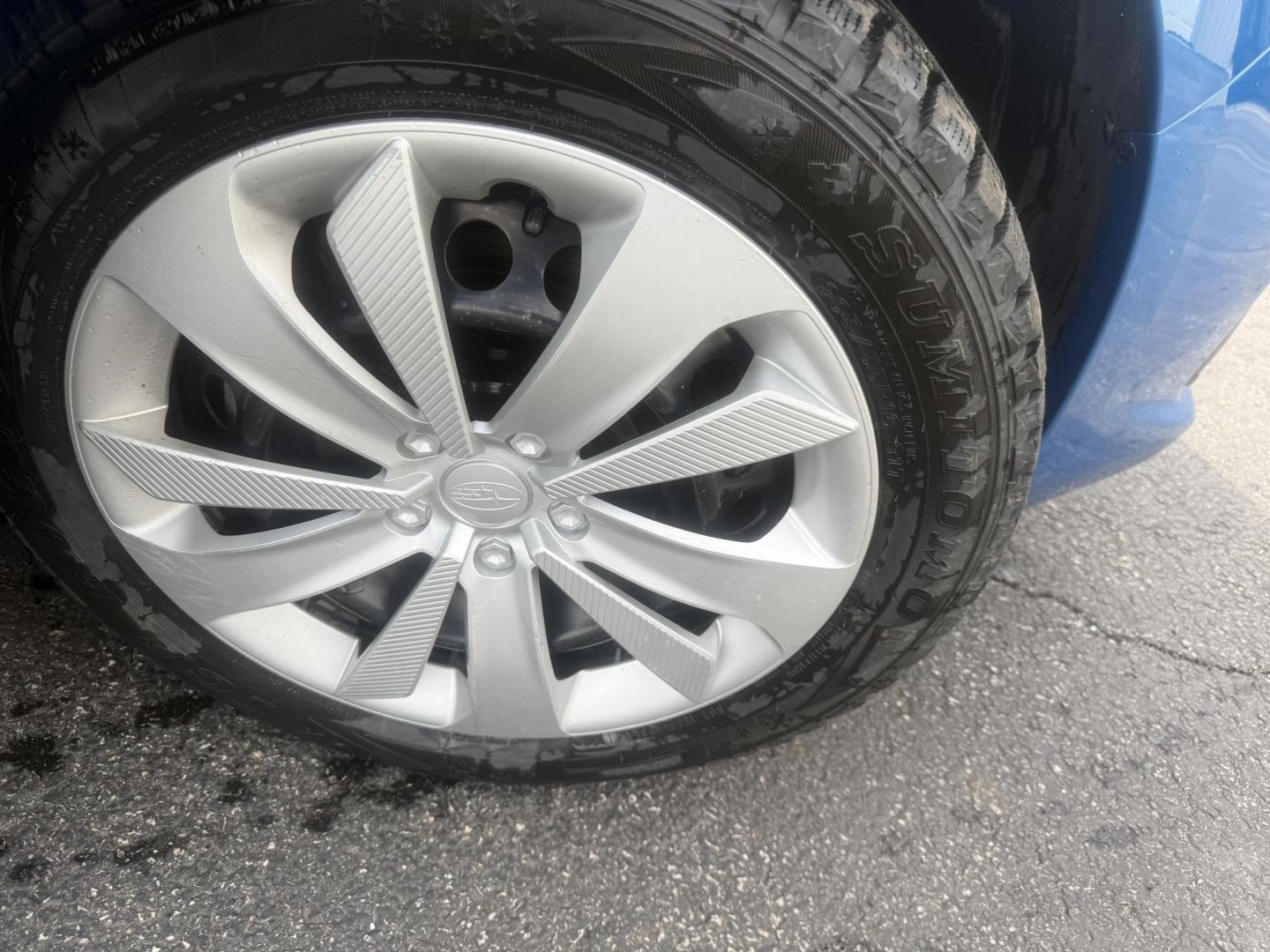 2022 Blue /Black Subaru Impreza 2.0i (4S3GTAB69N3) with an 2.0L H4 DOHC 16V engine, Automatic transmission, located at 547 E. Main St., Orwell, OH, 44076, (440) 437-5893, 41.535435, -80.847855 - 2022 Subaru Impreza Hatch 2.0i – Reliable AWD Hatchback with Great Efficiency and Loaded Safety Features! This sharp 2022 Subaru Impreza Hatch 2.0i is the perfect all-weather daily driver that combines Subaru toughness with smart efficiency! Powered by a dependable 2.0L H4 engine paired with the - Photo#2