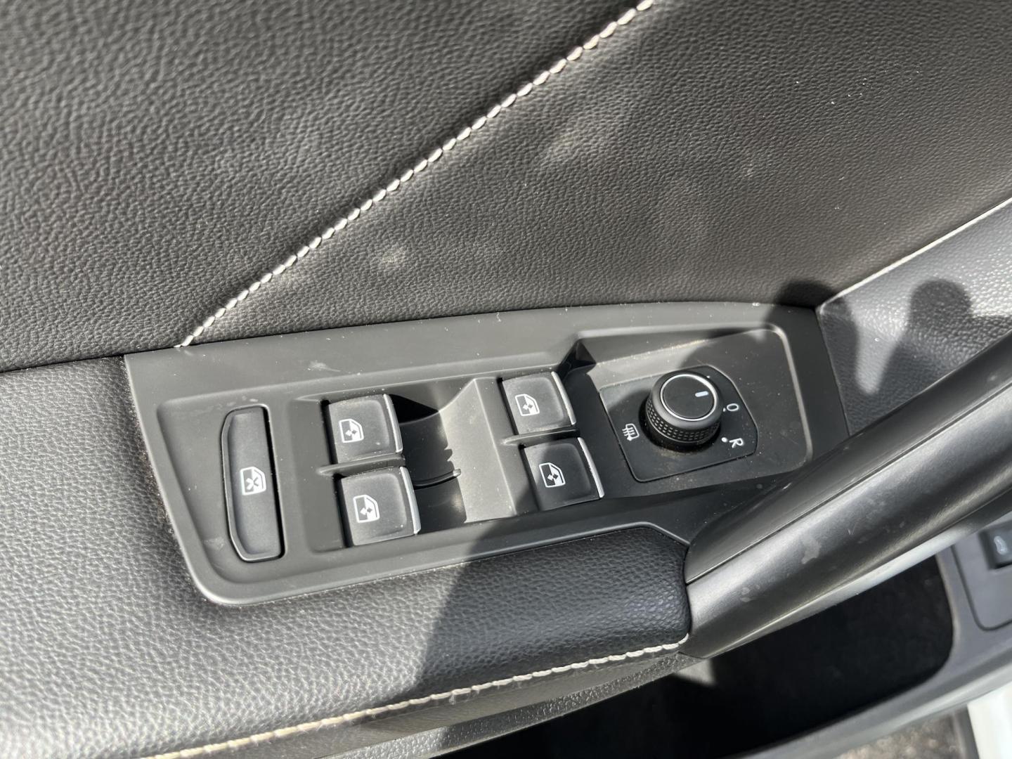 2022 White /Black Volkswagen Tiguan SE 4Motion (3VV2B7AX6NM) with an 2.0L I4 DOHC 16V Turbo engine, Automatic transmission, located at 11115 Chardon Rd. , Chardon, OH, 44024, (440) 214-9705, 41.580246, -81.241943 - 2022 Volkswagen Tiguan SE AWD – Premium Comfort, All-Weather Confidence, and Loaded with Advanced Safety & Tech! This 2022 Volkswagen Tiguan SE AWD is the perfect upscale crossover that’s ready for family adventures, daily commutes, or weekend getaways! Powered by a responsive 2.0L Turbocharged - Photo#20