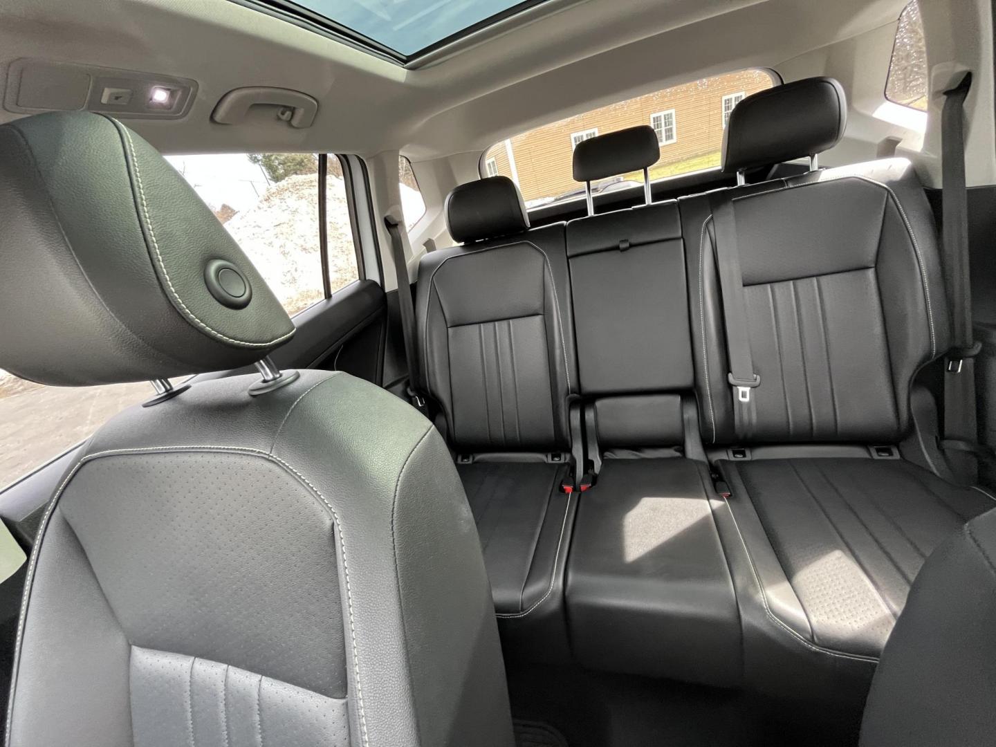 2022 White /Black Volkswagen Tiguan SE 4Motion (3VV2B7AX6NM) with an 2.0L I4 DOHC 16V Turbo engine, Automatic transmission, located at 11115 Chardon Rd. , Chardon, OH, 44024, (440) 214-9705, 41.580246, -81.241943 - 2022 Volkswagen Tiguan SE AWD – Premium Comfort, All-Weather Confidence, and Loaded with Advanced Safety & Tech! This 2022 Volkswagen Tiguan SE AWD is the perfect upscale crossover that’s ready for family adventures, daily commutes, or weekend getaways! Powered by a responsive 2.0L Turbocharged - Photo#36