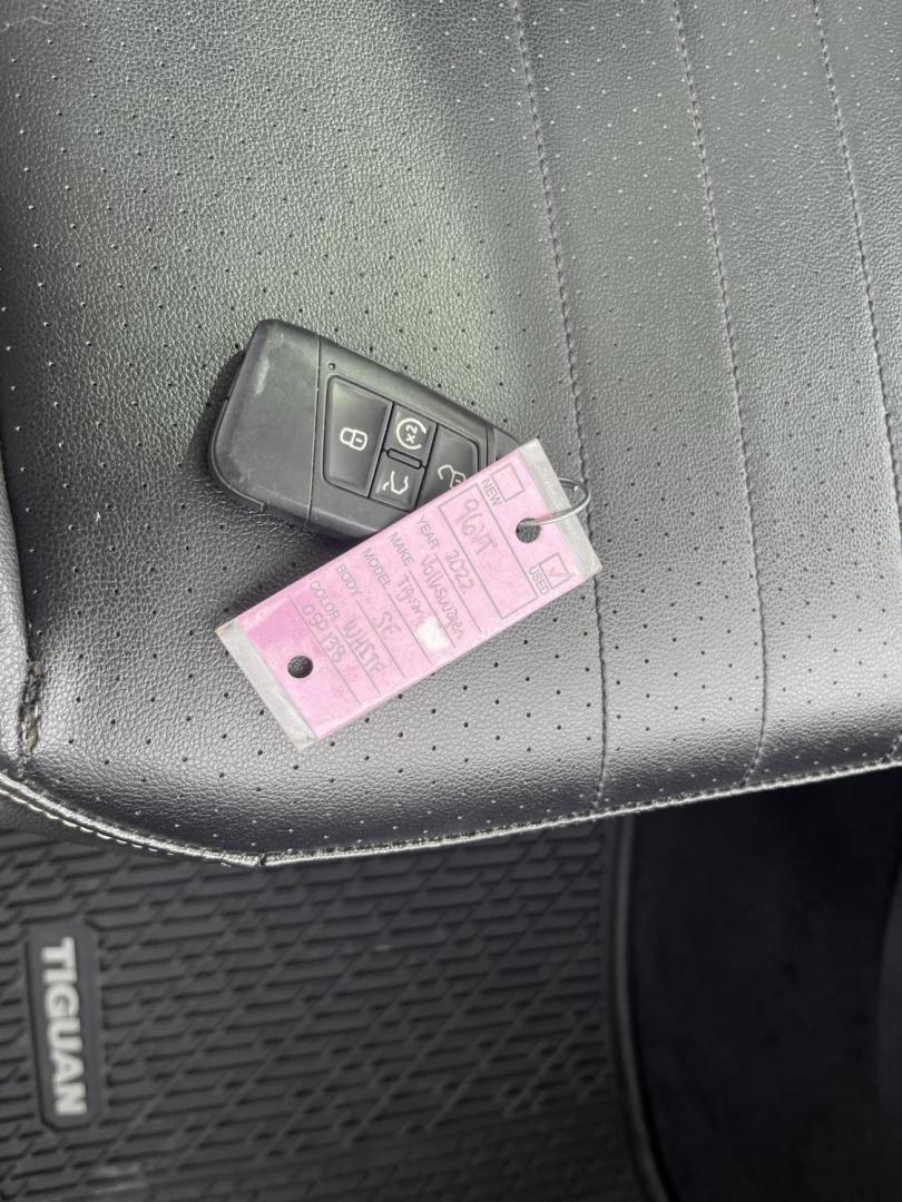 2022 White /Black Volkswagen Tiguan SE 4Motion (3VV2B7AX6NM) with an 2.0L I4 DOHC 16V Turbo engine, Automatic transmission, located at 11115 Chardon Rd. , Chardon, OH, 44024, (440) 214-9705, 41.580246, -81.241943 - 2022 Volkswagen Tiguan SE AWD – Premium Comfort, All-Weather Confidence, and Loaded with Advanced Safety & Tech! This 2022 Volkswagen Tiguan SE AWD is the perfect upscale crossover that’s ready for family adventures, daily commutes, or weekend getaways! Powered by a responsive 2.0L Turbocharged - Photo#44