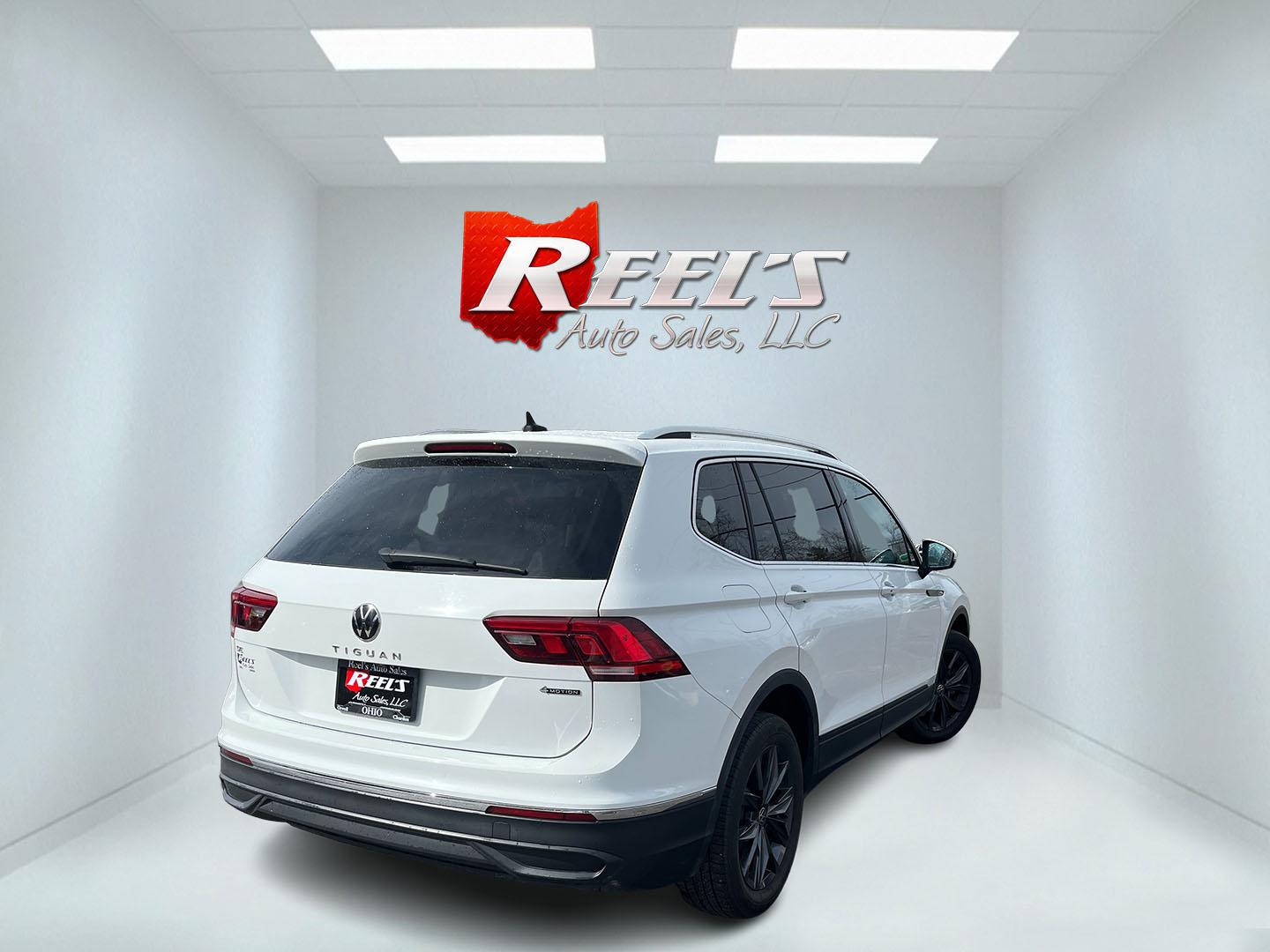 2022 White /Black Volkswagen Tiguan SE 4Motion (3VV2B7AX6NM) with an 2.0L I4 DOHC 16V Turbo engine, Automatic transmission, located at 11115 Chardon Rd. , Chardon, OH, 44024, (440) 214-9705, 41.580246, -81.241943 - Photo#7