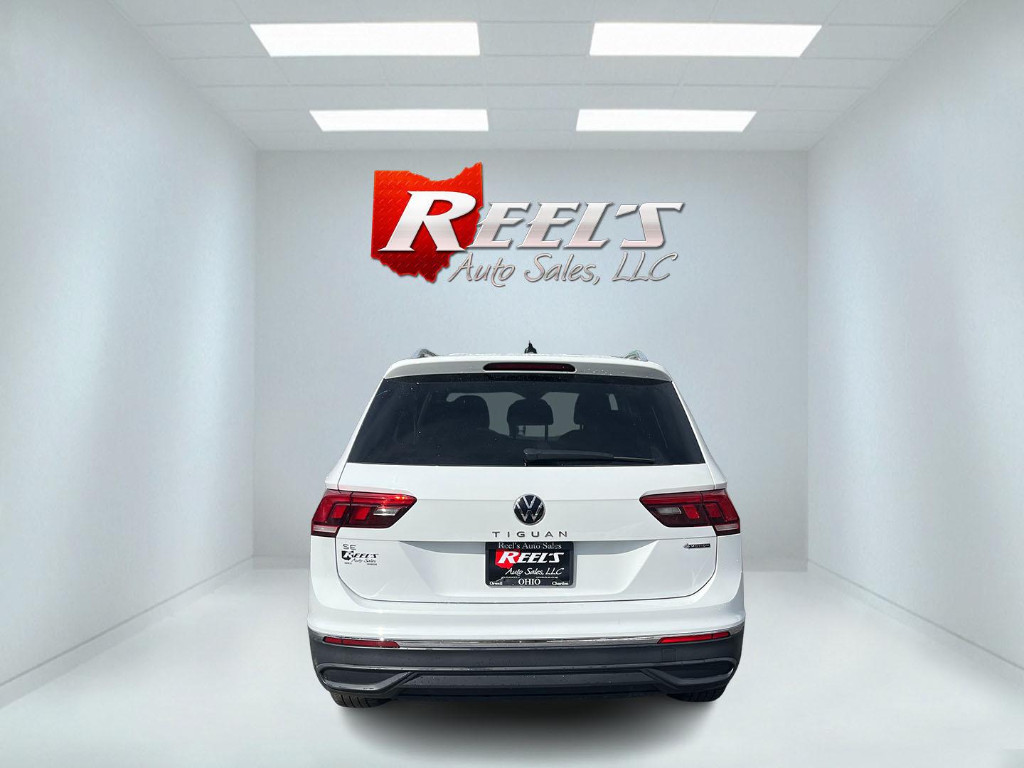 2022 White /Black Volkswagen Tiguan SE 4Motion (3VV2B7AX6NM) with an 2.0L I4 DOHC 16V Turbo engine, Automatic transmission, located at 11115 Chardon Rd. , Chardon, OH, 44024, (440) 214-9705, 41.580246, -81.241943 - Photo#8