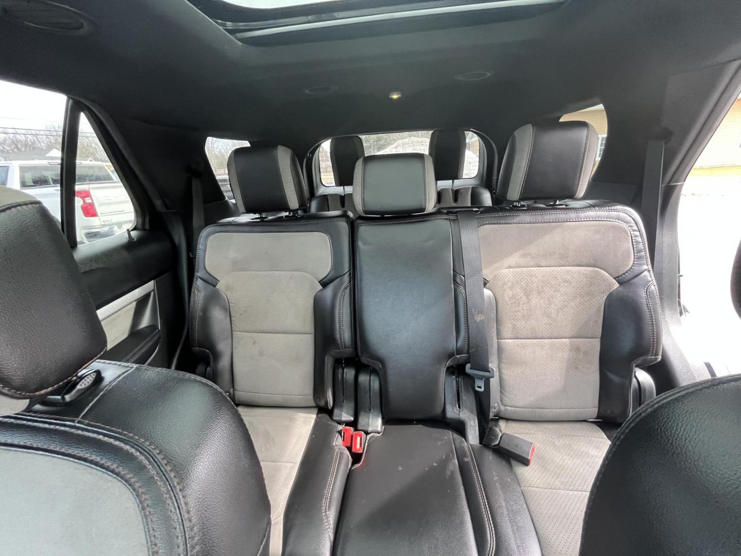 2017 Black /Black Ford Explorer XLT 4WD (1FM5K8D80HG) with an 3.5L V6 DOHC 24V engine, Automatic transmission, located at 11115 Chardon Rd. , Chardon, OH, 44024, (440) 214-9705, 41.580246, -81.241943 - 2017 Ford Explorer XLT 4WD – Loaded Adventure SUV with Towing Muscle, Sporty Looks, and Every Premium Touch! This 2017 Ford Explorer XLT 4WD is the perfect family hauler that’s ready for work, play, and everything in between! Powered by a strong 3.5L V6 engine with flex fuel capability, paired - Photo#31