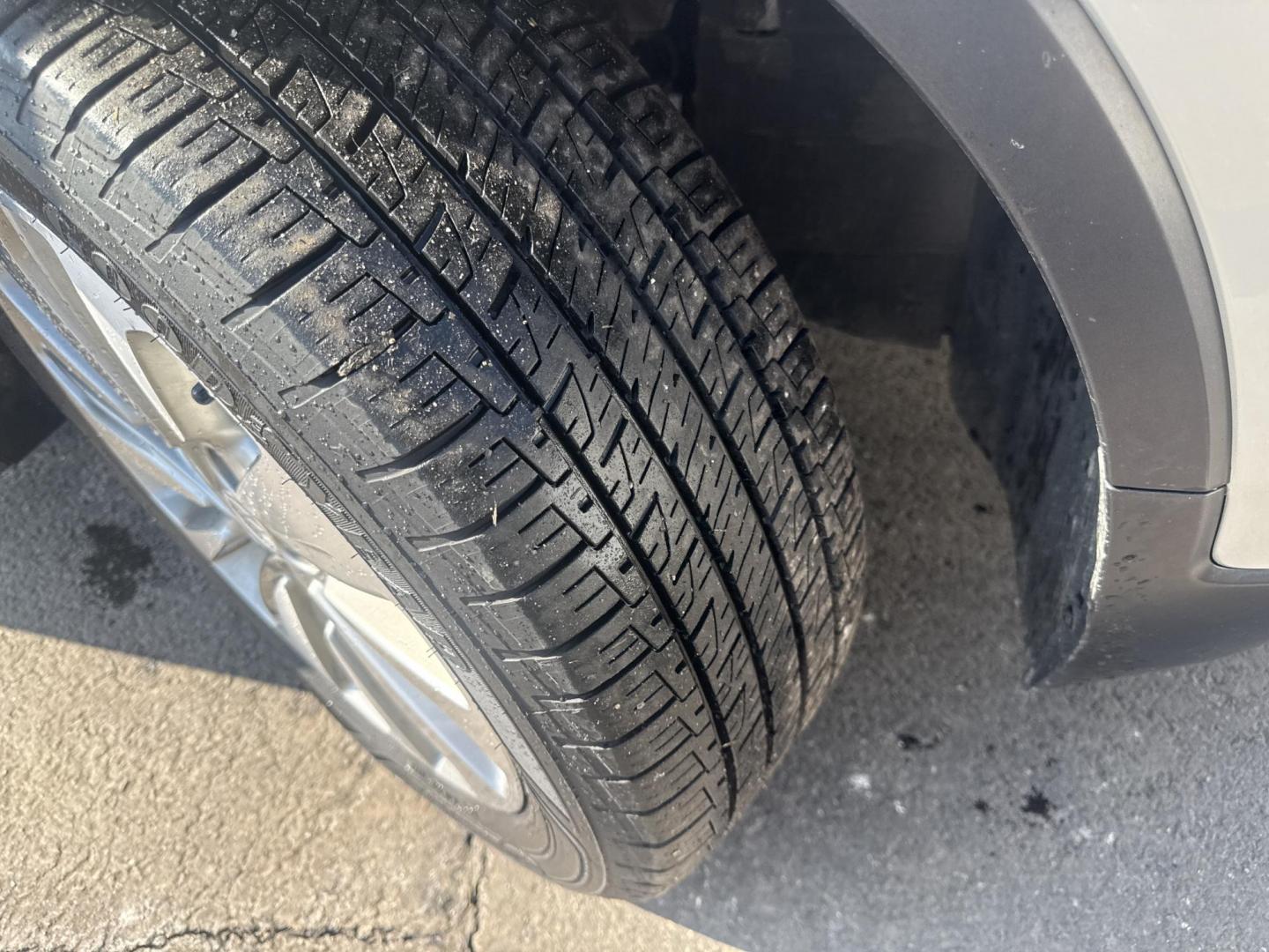 2017 Silver /Black Buick Encore Preferred AWD (KL4CJESB4HB) with an 1.4L I4 DOHC 16V Turbo engine, Automatic transmission, located at 547 E. Main St., Orwell, OH, 44076, (440) 437-5893, 41.535435, -80.847855 - 2017 Buick Encore Preferred AWD – Compact Luxury with Turbo Pep, All-Weather Grip, and Smart Everyday Features! This sharp 2017 Buick Encore Preferred AWD is the ideal upscale crossover that’s easy to love and even easier on fuel! Powered by a lively 1.4L Turbocharged EcoTec I4 engine paired wi - Photo#4