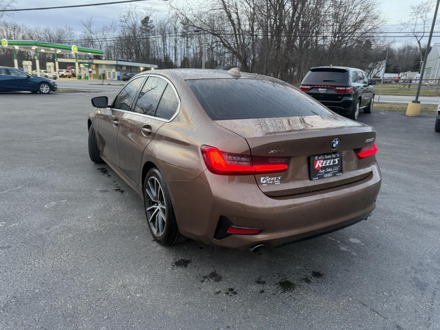2020 Brown /Black BMW 3 Serires 330I X Drive (WBA5R7C01LF) with an 2.0L I4 16V DOHC Turbo engine, Automatic transmission, located at 11115 Chardon Rd. , Chardon, OH, 44024, (440) 214-9705, 41.580246, -81.241943 - Photo#26