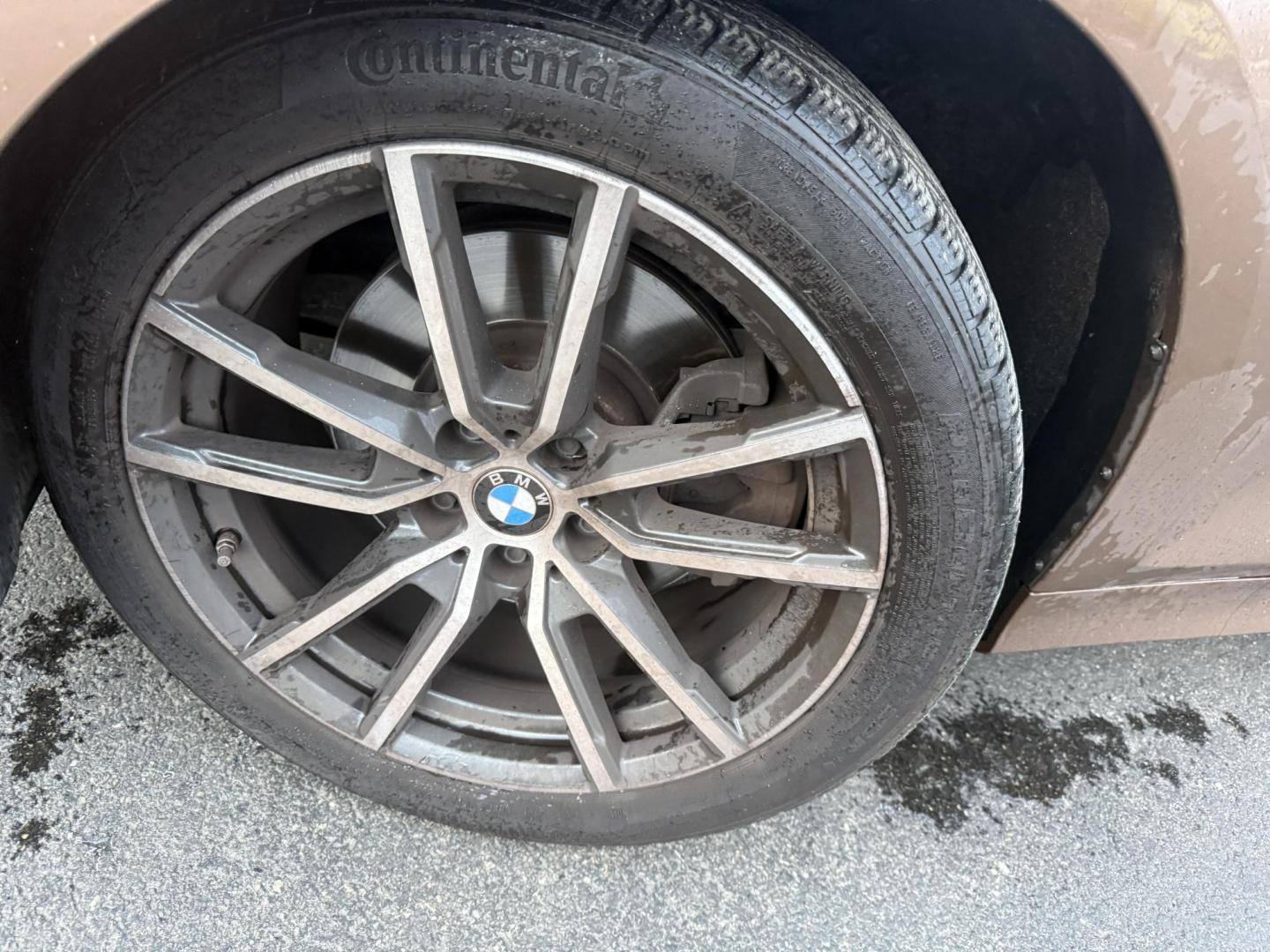 2020 Brown /Black BMW 3 Serires 330I X Drive (WBA5R7C01LF) with an 2.0L I4 16V DOHC Turbo engine, Automatic transmission, located at 11115 Chardon Rd. , Chardon, OH, 44024, (440) 214-9705, 41.580246, -81.241943 - Photo#31