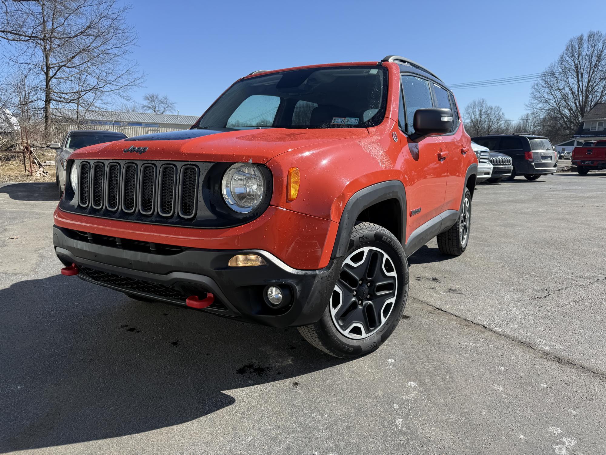 photo of 2017 Jeep Renegade Trailhawk