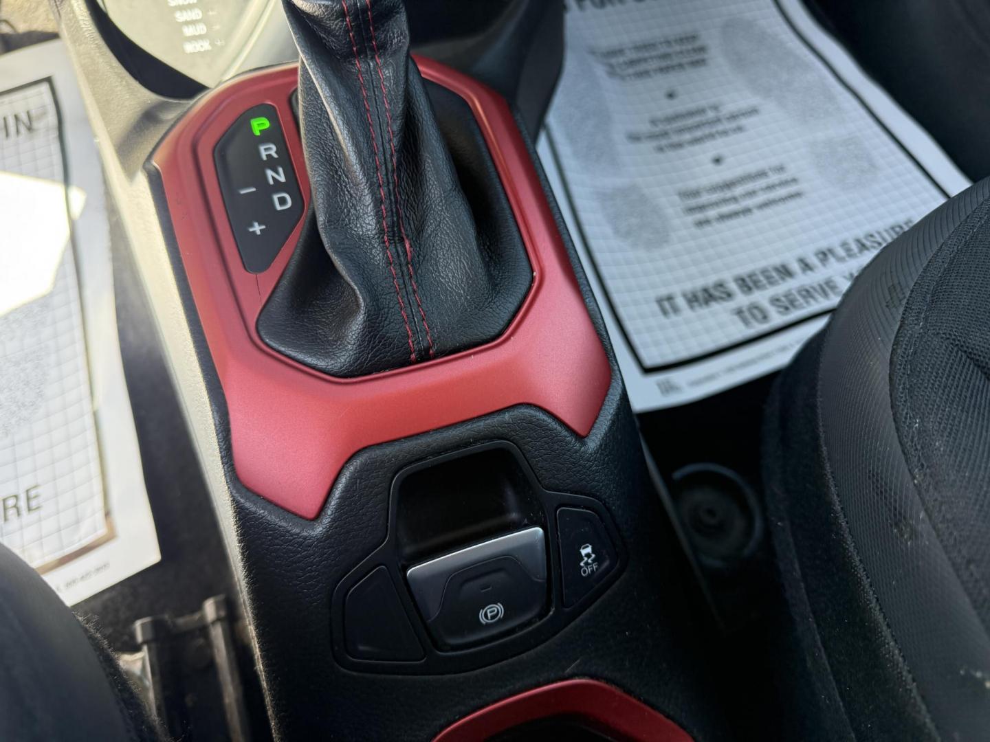 2017 Orange /Black Jeep Renegade Trailhawk (ZACCJBCBXHP) with an 2.4L I4 DOHC 16V engine, Automatic transmission, located at 547 E. Main St., Orwell, OH, 44076, (440) 437-5893, 41.535435, -80.847855 - 2017 Jeep Renegade Trailhawk 4×4 – Trail-Rated Beast with Off-Road Attitude and Everyday Usability! This rugged 2017 Jeep Renegade Trailhawk 4×4 is built for adventure and ready to tackle trails or Ohio backroads with confidence! Powered by a capable 2.4L I4 MultiAir engine paired with a smooth - Photo#18