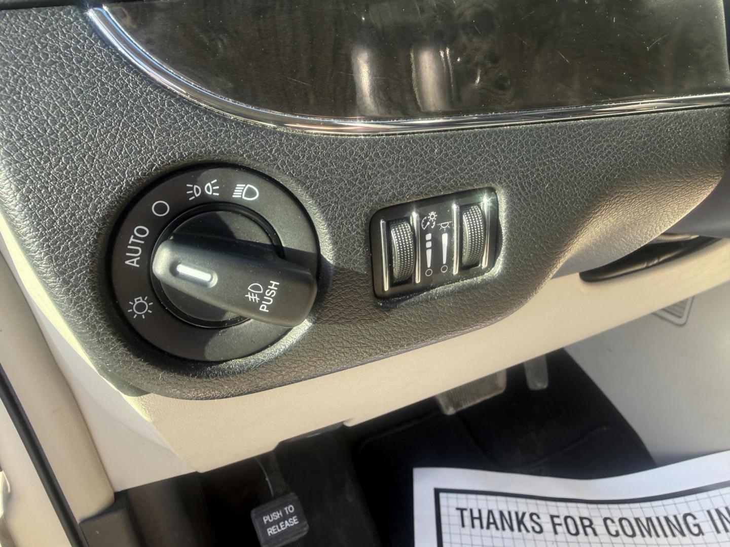 2013 White /Tan Chrysler Town & Country Touring (2C4RC1BG5DR) with an 3.6L V6 DOHC 24V engine, Automatic transmission, located at 547 E. Main St., Orwell, OH, 44076, (440) 437-5893, 41.535435, -80.847855 - 2013 Chrysler Town & Country Touring – Spacious Family Minivan with Stow 'n Go Magic and Loaded Comfort Features! This 2013 Chrysler Town & Country Touring is the ultimate family hauler that makes every trip easy and enjoyable! Powered by a smooth, proven 3.6L V6 Pentastar engine paired with a re - Photo#10