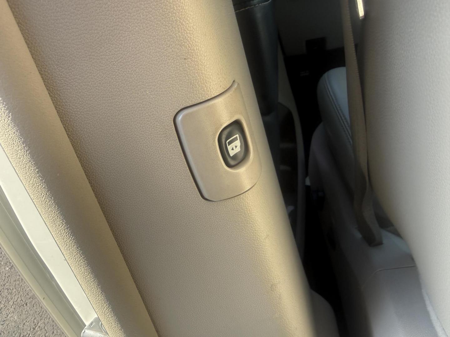 2013 White /Tan Chrysler Town & Country Touring (2C4RC1BG5DR) with an 3.6L V6 DOHC 24V engine, Automatic transmission, located at 547 E. Main St., Orwell, OH, 44076, (440) 437-5893, 41.535435, -80.847855 - 2013 Chrysler Town & Country Touring – Spacious Family Minivan with Stow 'n Go Magic and Loaded Comfort Features! This 2013 Chrysler Town & Country Touring is the ultimate family hauler that makes every trip easy and enjoyable! Powered by a smooth, proven 3.6L V6 Pentastar engine paired with a re - Photo#41