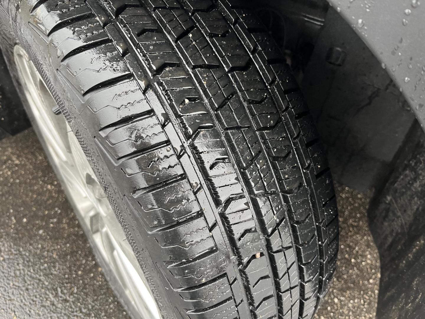 2020 Black /Black Buick Encore Preferred AWD (KL4CJESB6LB) with an 1.4L I4 DOHC 16V TURBO engine, Automatic transmission, located at 11115 Chardon Rd. , Chardon, OH, 44024, (440) 214-9705, 41.580246, -81.241943 - 2020 Buick Encore Preferred AWD – Compact Luxury with Turbo Efficiency, All-Weather Confidence, and Premium Touches! This sharp 2020 Buick Encore Preferred AWD is the perfect upscale crossover that’s fun to drive, easy on fuel, and ready for Ohio’s changing seasons! Powered by a peppy 1.4L Tu - Photo#3