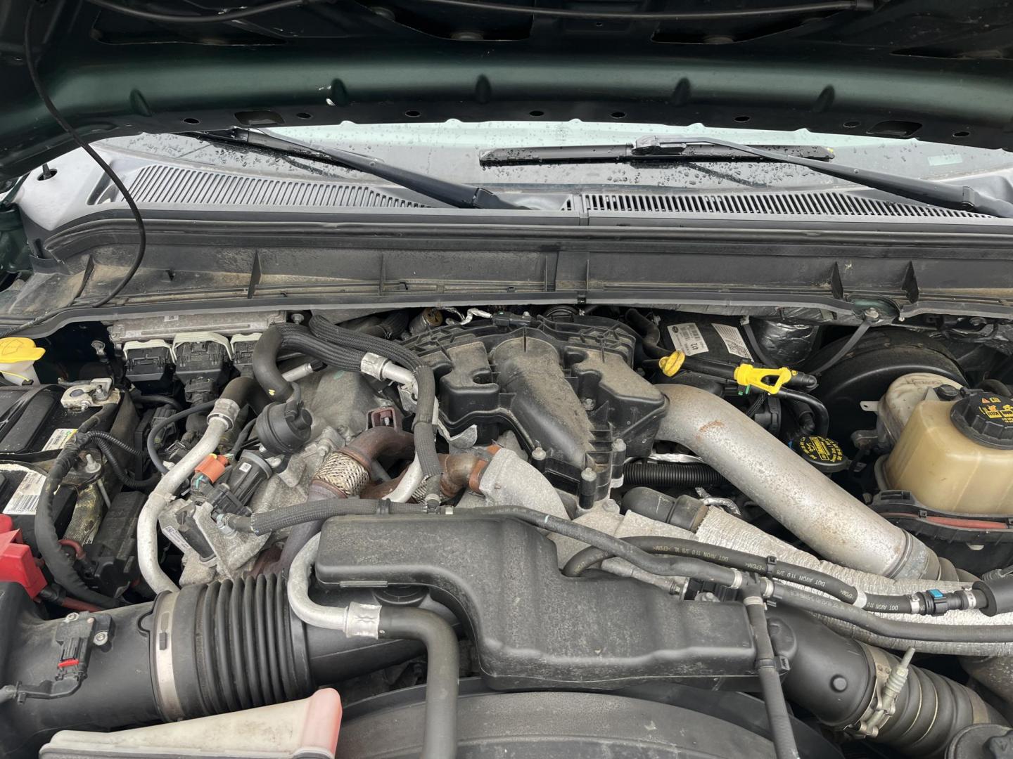 2011 Green /Black Ford F-250 SD Lariat Crew Cab 4WD (1FT7W2BT9BE) with an 6.7L V8 OHV 16V DIESEL engine, Automatic transmission, located at 11115 Chardon Rd. , Chardon, OH, 44024, (440) 214-9705, 41.580246, -81.241943 - 2011 Ford F-250 Lariat Crew Cab 4x4 – Heavy-Duty Legend with Power Stroke Diesel Muscle and Premium Lariat Comfort! This beast of a 2011 Ford F-250 Lariat Crew Cab is built to dominate work sites, towing jobs, and long hauls with legendary reliability! Under the hood roars the iconic 6.7L Power S - Photo#13