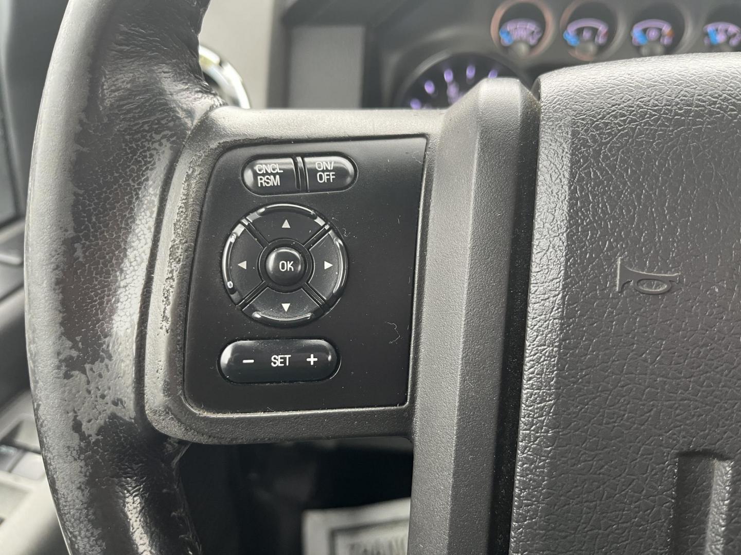 2011 Green /Black Ford F-250 SD Lariat Crew Cab 4WD (1FT7W2BT9BE) with an 6.7L V8 OHV 16V DIESEL engine, Automatic transmission, located at 11115 Chardon Rd. , Chardon, OH, 44024, (440) 214-9705, 41.580246, -81.241943 - 2011 Ford F-250 Lariat Crew Cab 4x4 – Heavy-Duty Legend with Power Stroke Diesel Muscle and Premium Lariat Comfort! This beast of a 2011 Ford F-250 Lariat Crew Cab is built to dominate work sites, towing jobs, and long hauls with legendary reliability! Under the hood roars the iconic 6.7L Power S - Photo#21