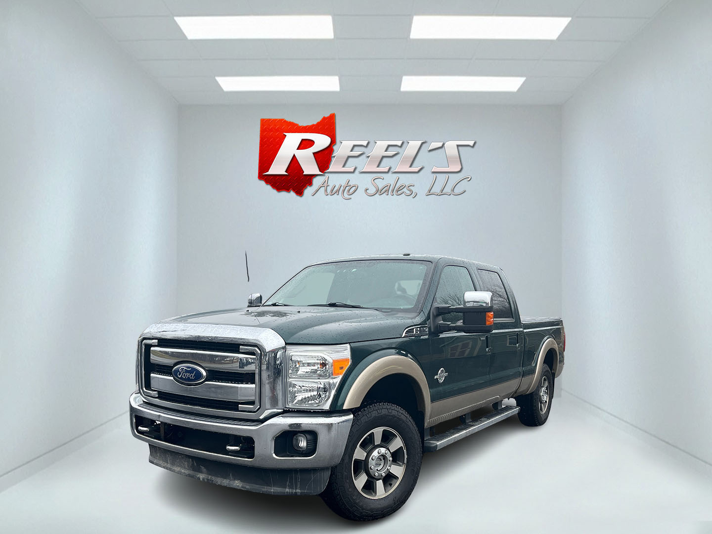 photo of 2011 Ford F-250 SD Lariat Crew Cab 4WD