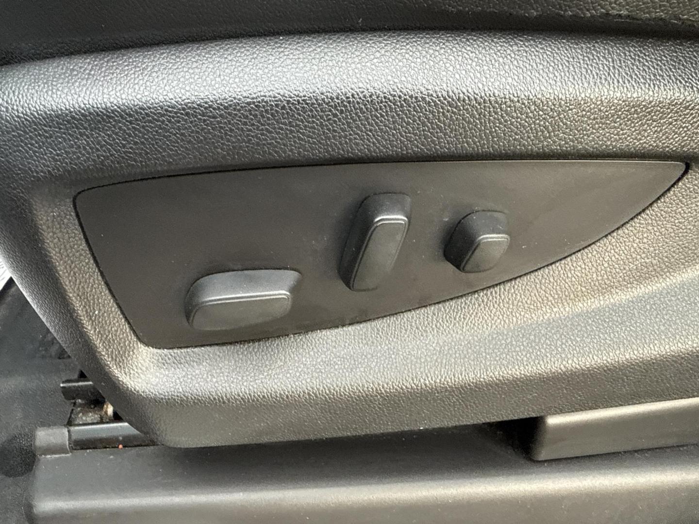 2018 Black /Black Chevrolet Tahoe Premier 4WD (1GNSKCKC4JR) with an 5.3L V8 OHV 16V engine, Automatic transmission, located at 11115 Chardon Rd. , Chardon, OH, 44024, (440) 214-9705, 41.580246, -81.241943 - This 2018 Chevrolet Tahoe Premier 4WD with the aggressive RST Package is a full-size luxury powerhouse – massive presence, loaded features, and ready to dominate every road or trail! Unleash the torque from the proven 5.3L EcoTec3 V8 engine paired with a smooth 6-speed automatic transmission, on- - Photo#13