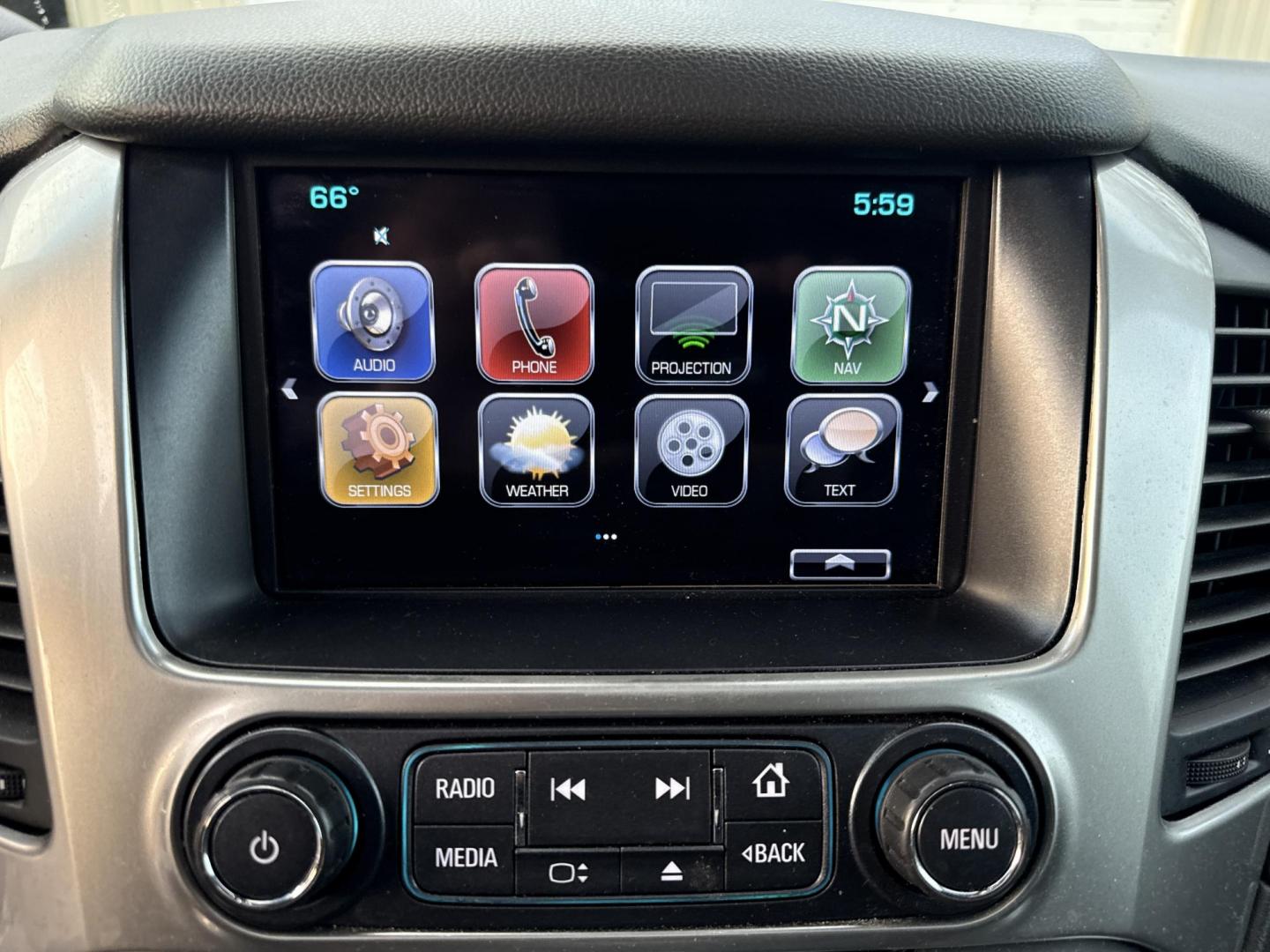 2018 Black /Black Chevrolet Tahoe Premier 4WD (1GNSKCKC4JR) with an 5.3L V8 OHV 16V engine, Automatic transmission, located at 11115 Chardon Rd. , Chardon, OH, 44024, (440) 214-9705, 41.580246, -81.241943 - This 2018 Chevrolet Tahoe Premier 4WD with the aggressive RST Package is a full-size luxury powerhouse – massive presence, loaded features, and ready to dominate every road or trail! Unleash the torque from the proven 5.3L EcoTec3 V8 engine paired with a smooth 6-speed automatic transmission, on- - Photo#21