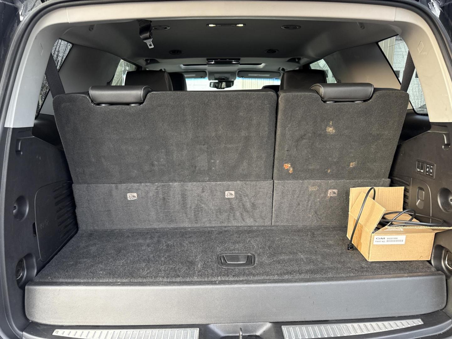 2018 Black /Black Chevrolet Tahoe Premier 4WD (1GNSKCKC4JR) with an 5.3L V8 OHV 16V engine, Automatic transmission, located at 11115 Chardon Rd. , Chardon, OH, 44024, (440) 214-9705, 41.580246, -81.241943 - This 2018 Chevrolet Tahoe Premier 4WD with the aggressive RST Package is a full-size luxury powerhouse – massive presence, loaded features, and ready to dominate every road or trail! Unleash the torque from the proven 5.3L EcoTec3 V8 engine paired with a smooth 6-speed automatic transmission, on- - Photo#34