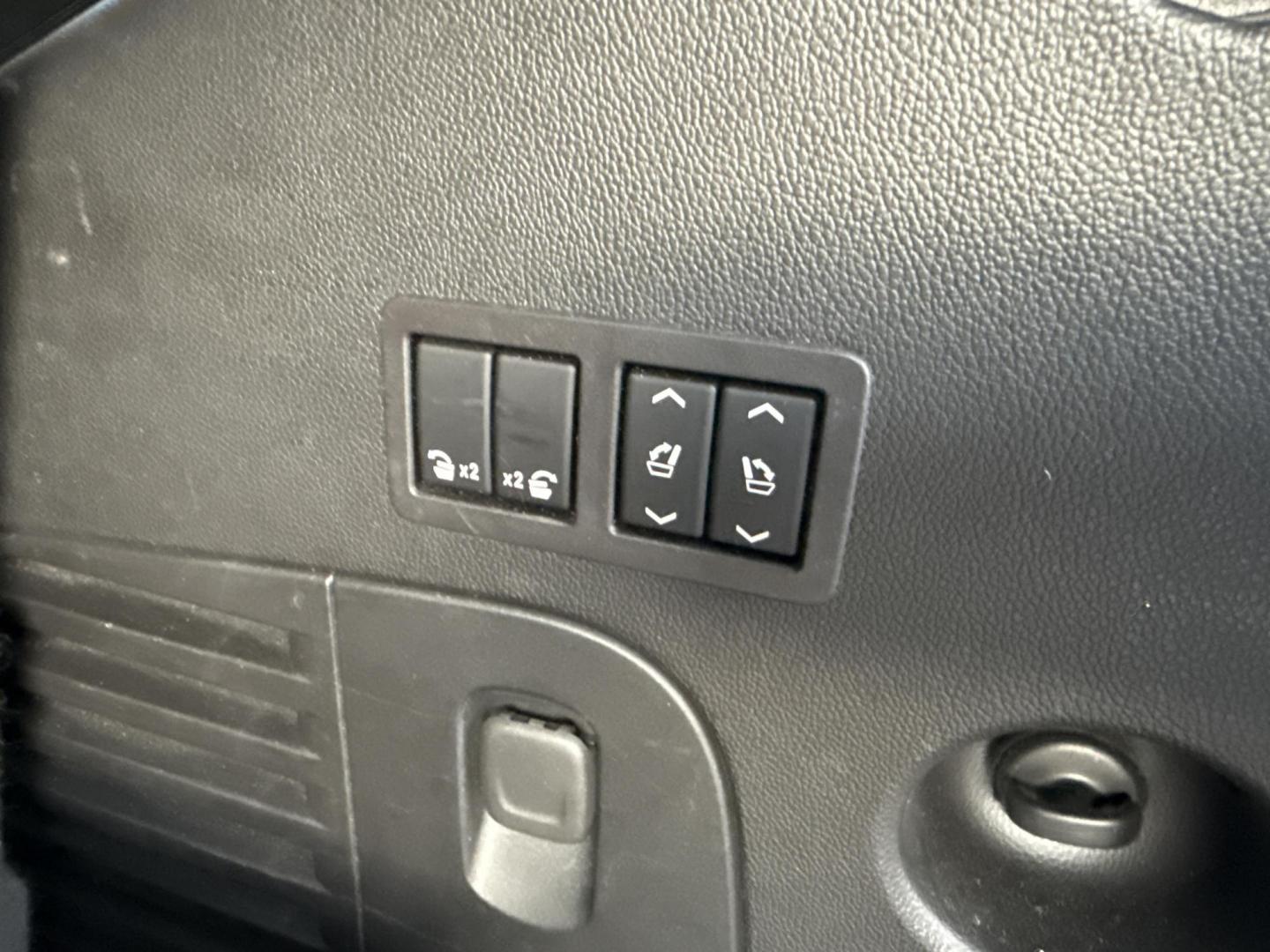 2018 Black /Black Chevrolet Tahoe Premier 4WD (1GNSKCKC4JR) with an 5.3L V8 OHV 16V engine, Automatic transmission, located at 11115 Chardon Rd. , Chardon, OH, 44024, (440) 214-9705, 41.580246, -81.241943 - This 2018 Chevrolet Tahoe Premier 4WD with the aggressive RST Package is a full-size luxury powerhouse – massive presence, loaded features, and ready to dominate every road or trail! Unleash the torque from the proven 5.3L EcoTec3 V8 engine paired with a smooth 6-speed automatic transmission, on- - Photo#35