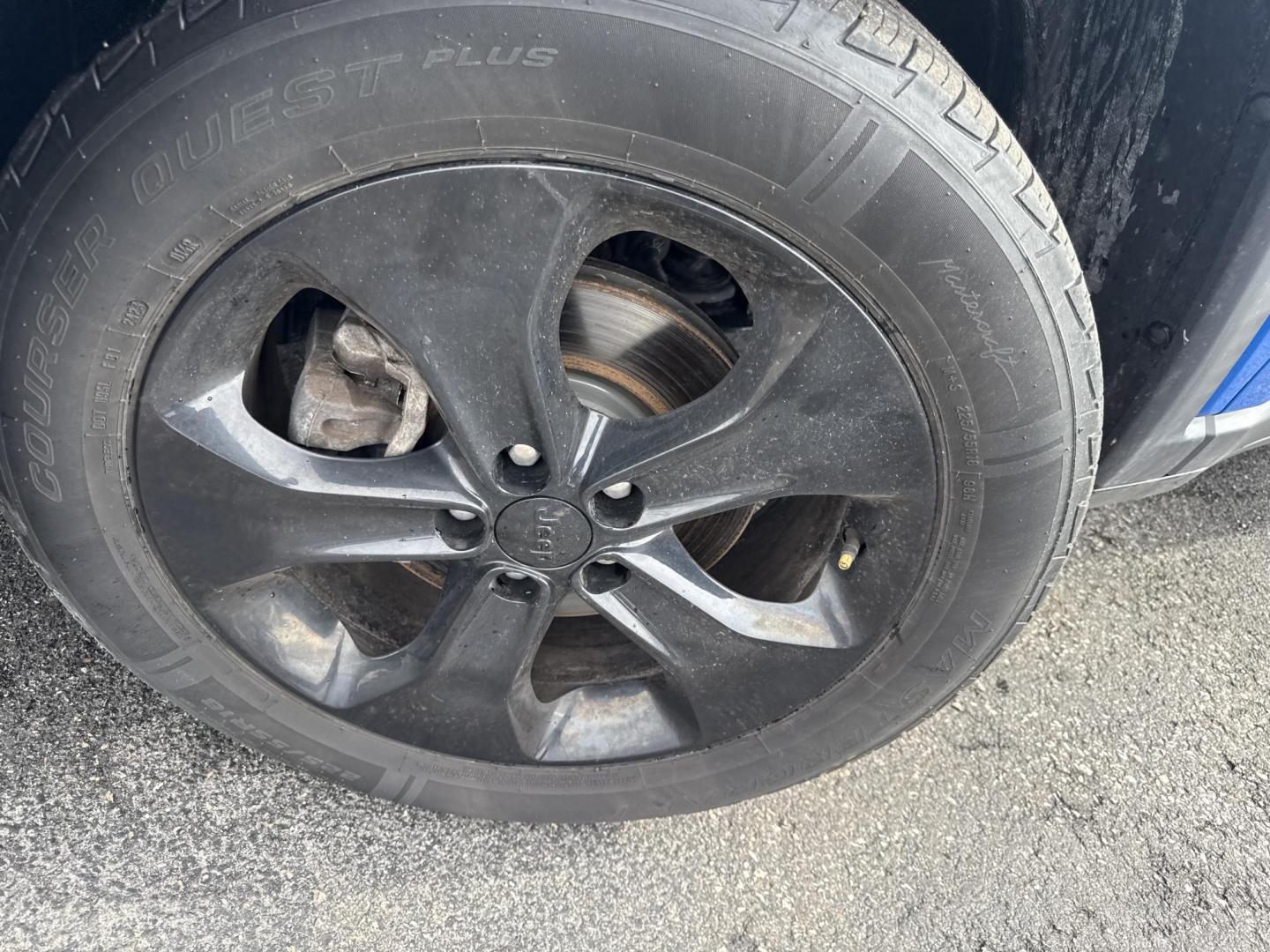 2021 Blue /Black Jeep Compass Latitude FWD (3C4NJCBB4MT) with an 2.4L I4 DOHC 16V engine, Automatic transmission, located at 11115 Chardon Rd. , Chardon, OH, 44024, (440) 214-9705, 41.580246, -81.241943 - 2021 Jeep Compass Altitude FWD – Sharp Style, Efficient Drive, and Loaded with Modern Safety & Tech! This eye-catching 2021 Jeep Compass Altitude FWD is the perfect blend of bold looks, everyday efficiency, and smart features for city streets or highway cruising! Powered by a reliable 2.4L I4 eng - Photo#30