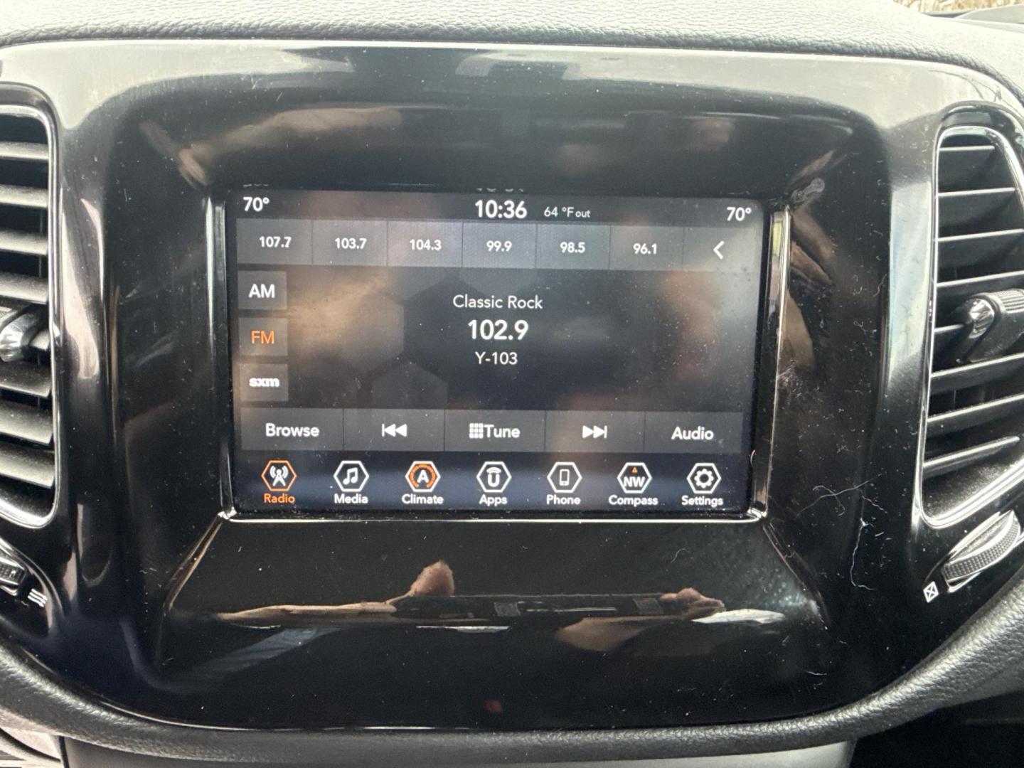 2021 Blue /Black Jeep Compass Latitude FWD (3C4NJCBB4MT) with an 2.4L I4 DOHC 16V engine, Automatic transmission, located at 11115 Chardon Rd. , Chardon, OH, 44024, (440) 214-9705, 41.580246, -81.241943 - 2021 Jeep Compass Altitude FWD – Sharp Style, Efficient Drive, and Loaded with Modern Safety & Tech! This eye-catching 2021 Jeep Compass Altitude FWD is the perfect blend of bold looks, everyday efficiency, and smart features for city streets or highway cruising! Powered by a reliable 2.4L I4 eng - Photo#12