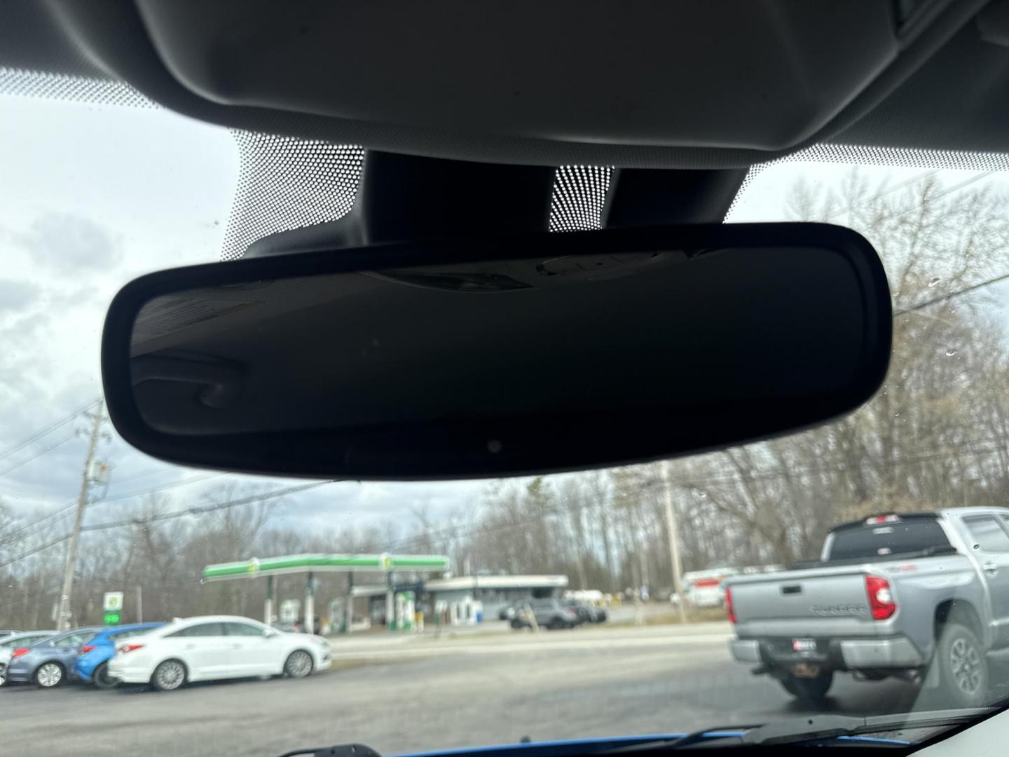 2021 Blue /Black Jeep Compass Latitude FWD (3C4NJCBB4MT) with an 2.4L I4 DOHC 16V engine, Automatic transmission, located at 11115 Chardon Rd. , Chardon, OH, 44024, (440) 214-9705, 41.580246, -81.241943 - 2021 Jeep Compass Altitude FWD – Sharp Style, Efficient Drive, and Loaded with Modern Safety & Tech! This eye-catching 2021 Jeep Compass Altitude FWD is the perfect blend of bold looks, everyday efficiency, and smart features for city streets or highway cruising! Powered by a reliable 2.4L I4 eng - Photo#31