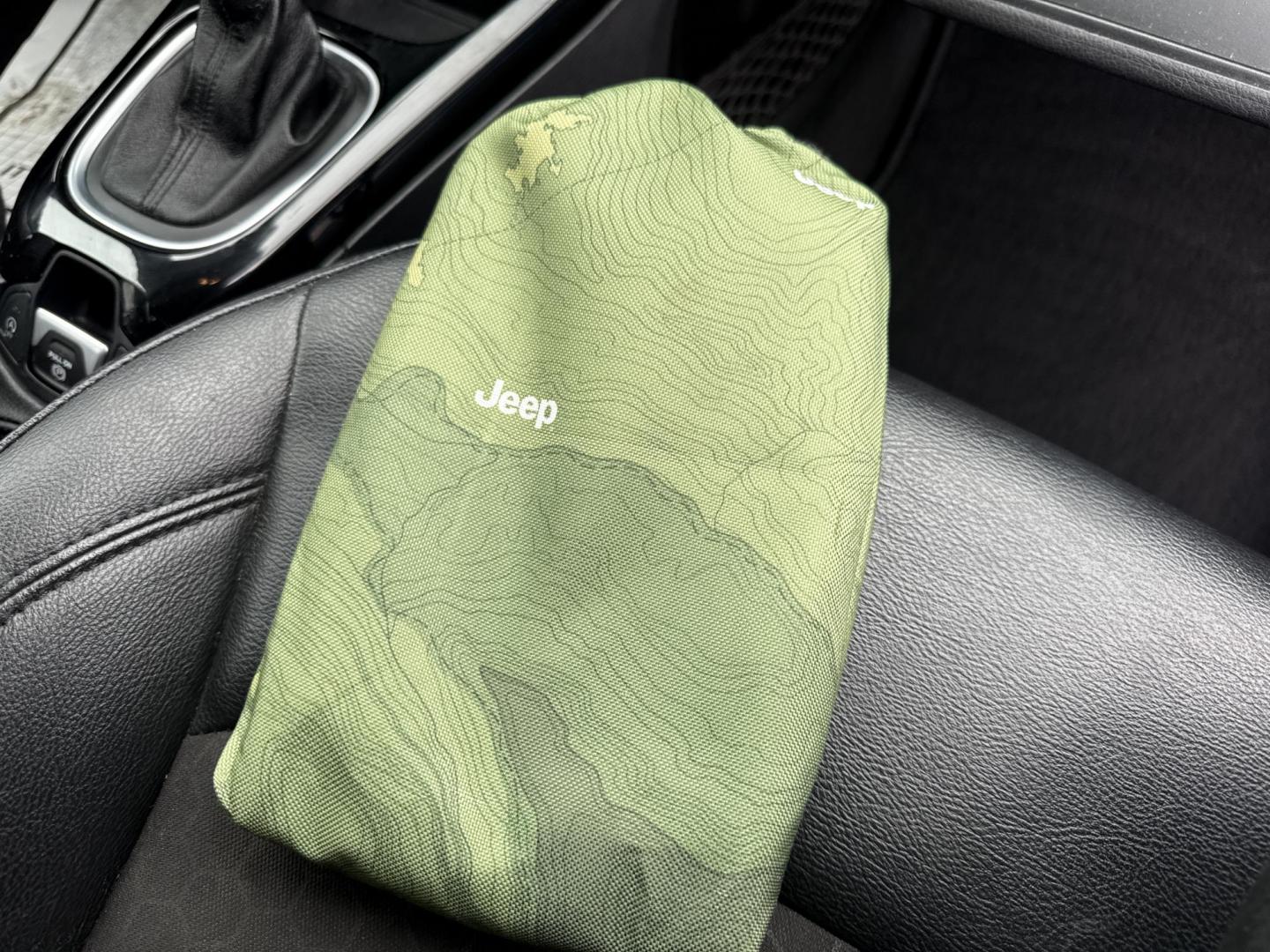 2021 Blue /Black Jeep Compass Latitude FWD (3C4NJCBB4MT) with an 2.4L I4 DOHC 16V engine, Automatic transmission, located at 11115 Chardon Rd. , Chardon, OH, 44024, (440) 214-9705, 41.580246, -81.241943 - 2021 Jeep Compass Altitude FWD – Sharp Style, Efficient Drive, and Loaded with Modern Safety & Tech! This eye-catching 2021 Jeep Compass Altitude FWD is the perfect blend of bold looks, everyday efficiency, and smart features for city streets or highway cruising! Powered by a reliable 2.4L I4 eng - Photo#37