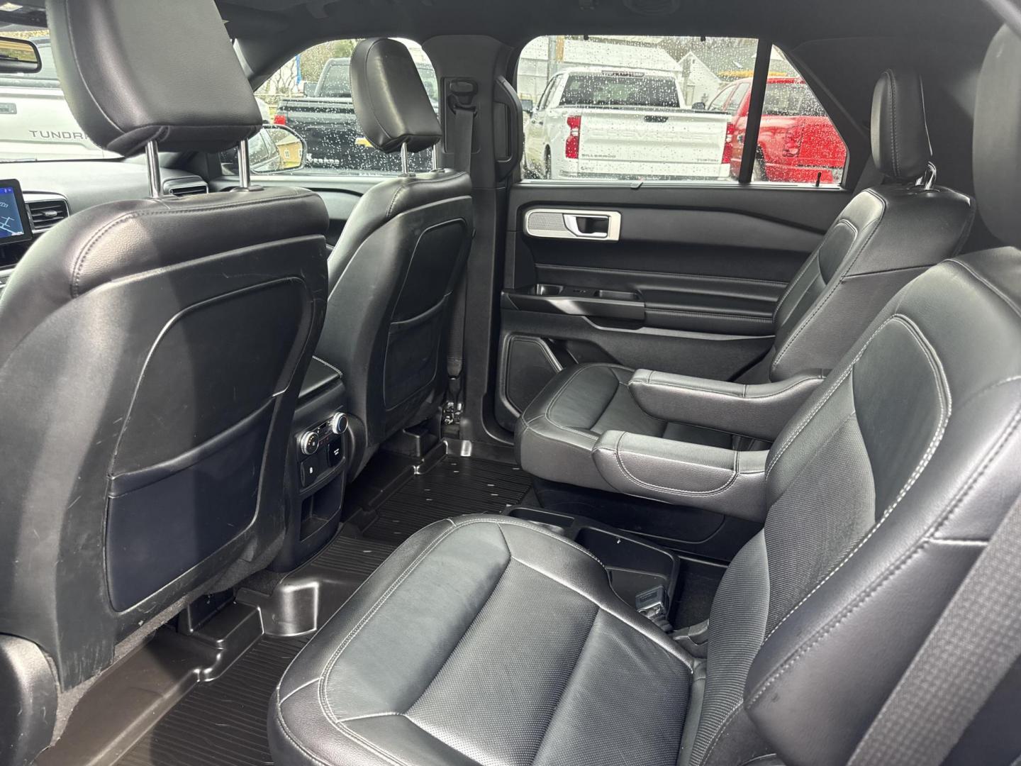 2020 Black /Black Ford Explorer Hybrid Limited AWD (1FM5K8FW1LG) with an 3.3L V6 DOHC 24V HYBRID engine, Automatic transmission, located at 11115 Chardon Rd. , Chardon, OH, 44024, (440) 214-9705, 41.580246, -81.241943 - 2020 Ford Explorer Limited 4WD Hybrid – Premium Hybrid Power, Luxury Everywhere, and Loaded with Top-Tier Features! This stunning 2020 Ford Explorer Limited 4WD Hybrid is the ultimate blend of efficiency, capability, and upscale comfort! Powered by the advanced 3.3L V6 Hybrid powertrain deliverin - Photo#25