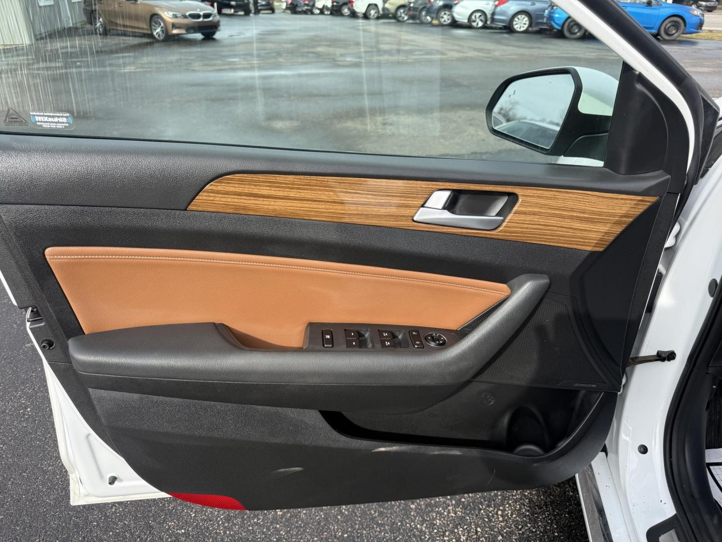 2015 White /Brown Hyundai Sonata Limited (5NPE34AF8FH) with an 2.4L I4 DOHC 16V engine, Automatic transmission, located at 547 E. Main St., Orwell, OH, 44076, (440) 437-5893, 41.535435, -80.847855 - 2015 Hyundai Sonata Limited – Upscale Sedan Loaded with Luxury, Safety, and Impressive Efficiency! This gorgeous 2015 Hyundai Sonata Limited is the perfect blend of premium comfort, advanced features, and everyday reliability! Powered by a smooth 2.4L I4 GDI engine paired with a responsive 6-spee - Photo#17