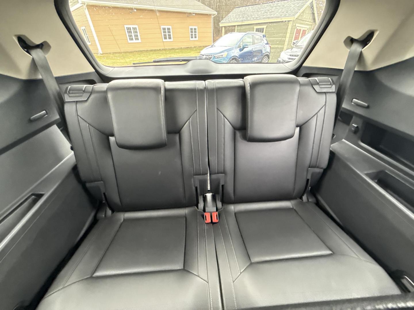 2018 Black /Black Volkswagen Atlas V6 SEL AWD (1V2MR2CA1JC) with an 3.6L V6 DOHC 24V engine, Automatic transmission, located at 11115 Chardon Rd. , Chardon, OH, 44024, (440) 214-9705, 41.580246, -81.241943 - 2018 Volkswagen Atlas SEL AWD – Spacious 3-Row Family SUV Loaded with Premium Features and All-Weather Confidence! This 2018 Volkswagen Atlas SEL AWD is the ultimate family adventure machine that combines massive space, upscale comfort, and smart tech! Powered by the smooth, powerful 3.6L VR6 eng - Photo#23